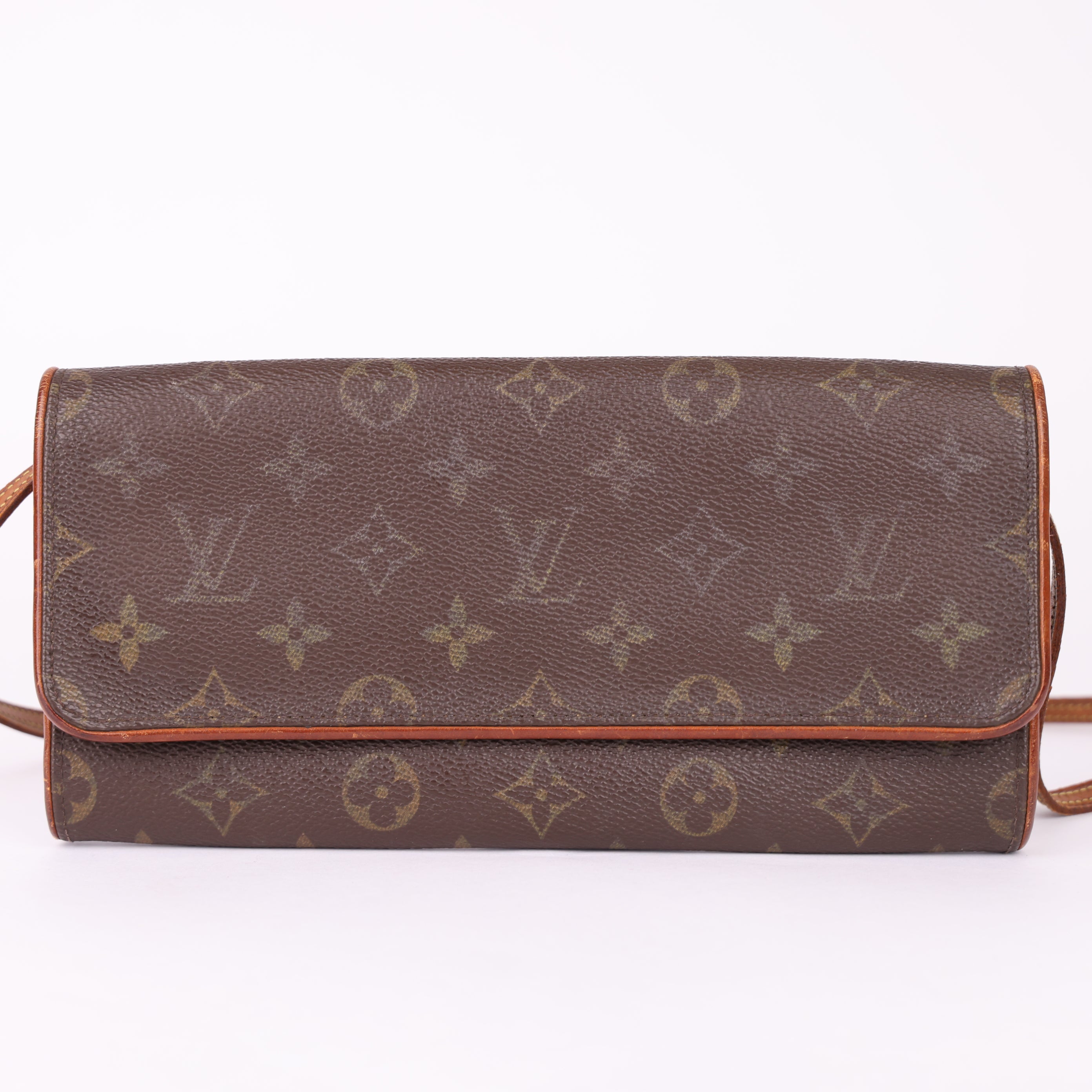 J1831 Louis Vuitton Monogram Twin Pochette GM Shoulder Bag- Pre Owned
