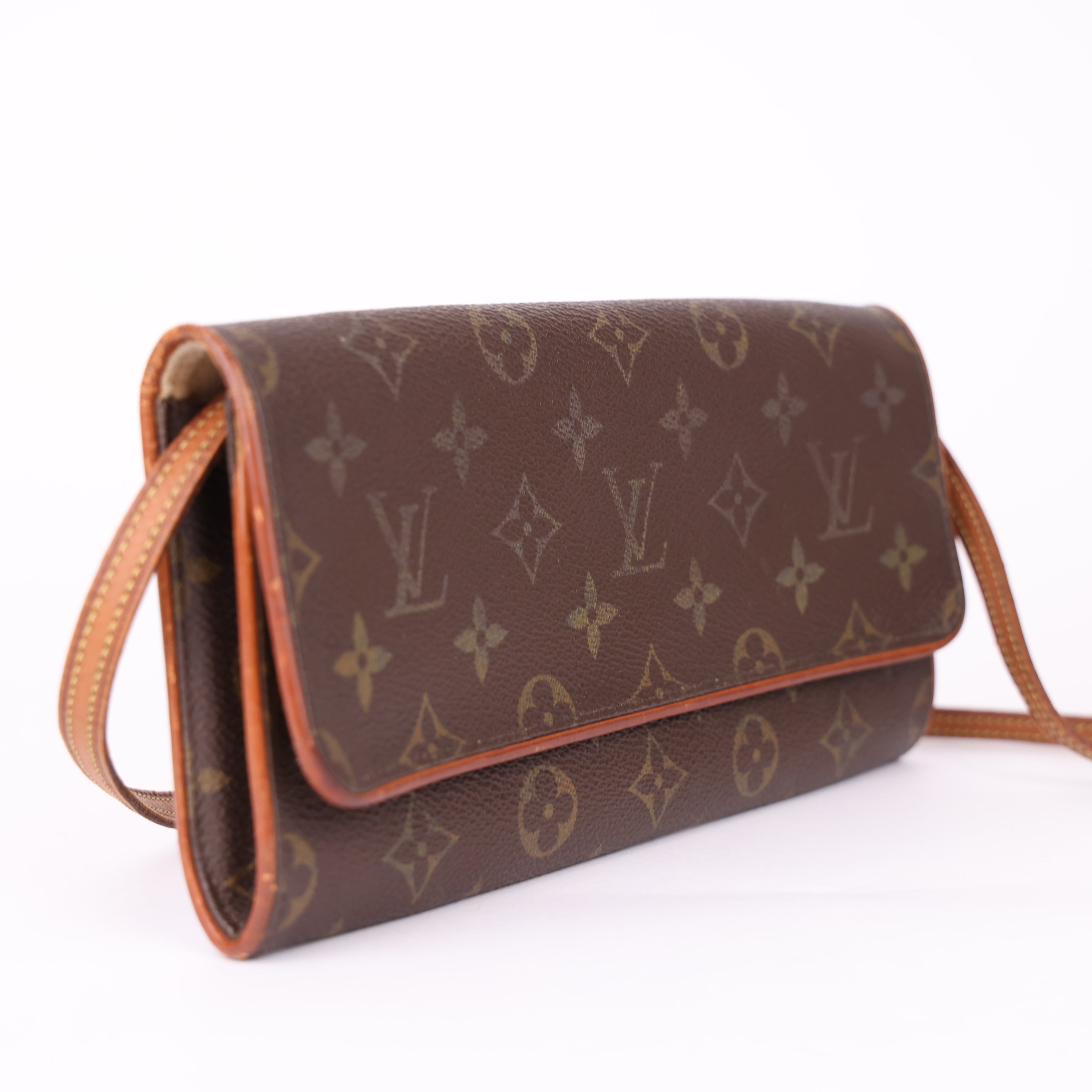 J1831 Louis Vuitton Monogram Twin Pochette GM Shoulder Bag- Pre Owned