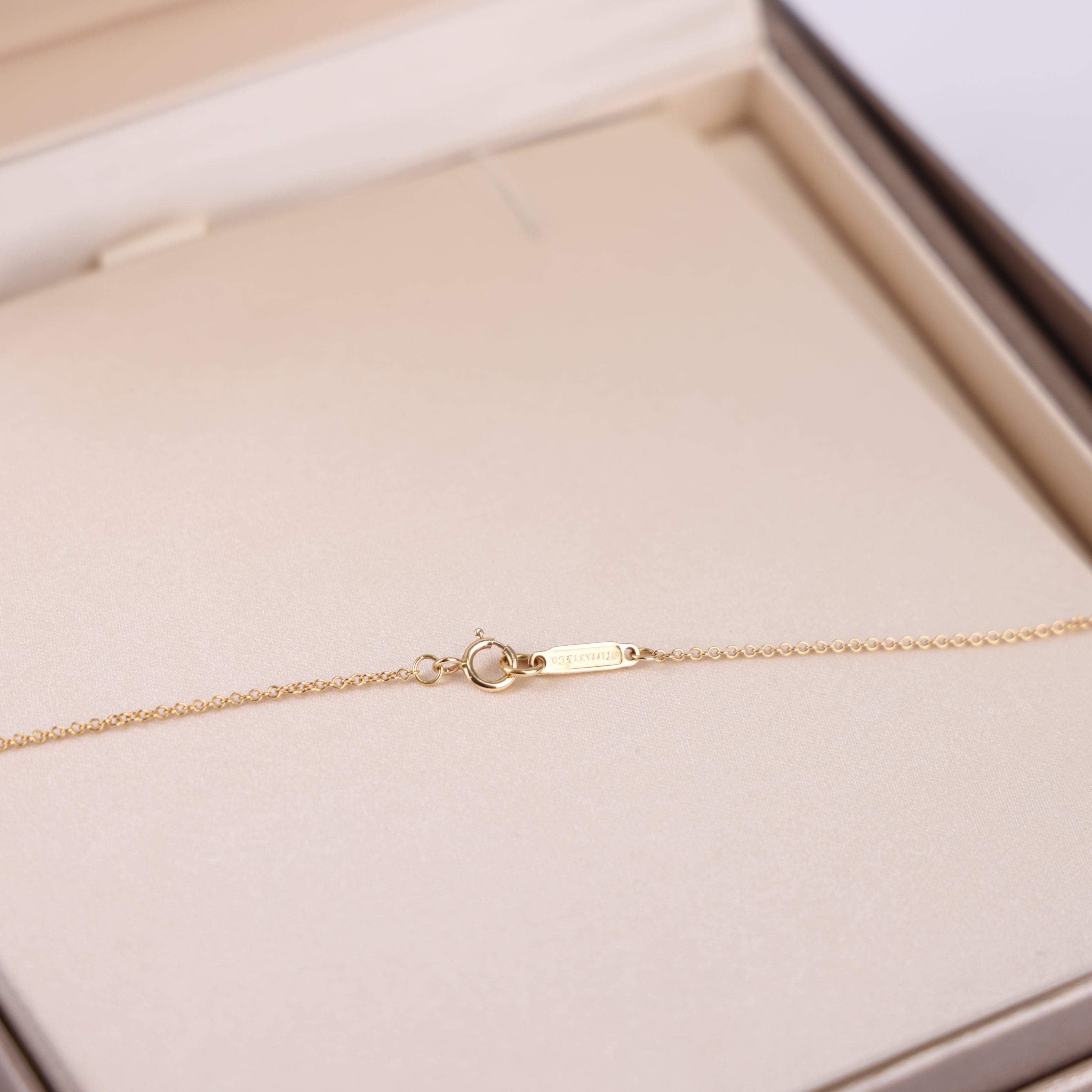 J1868 Tiffany & Co. Atlas Diamond Pendant in 18k Gold- Pre Owned