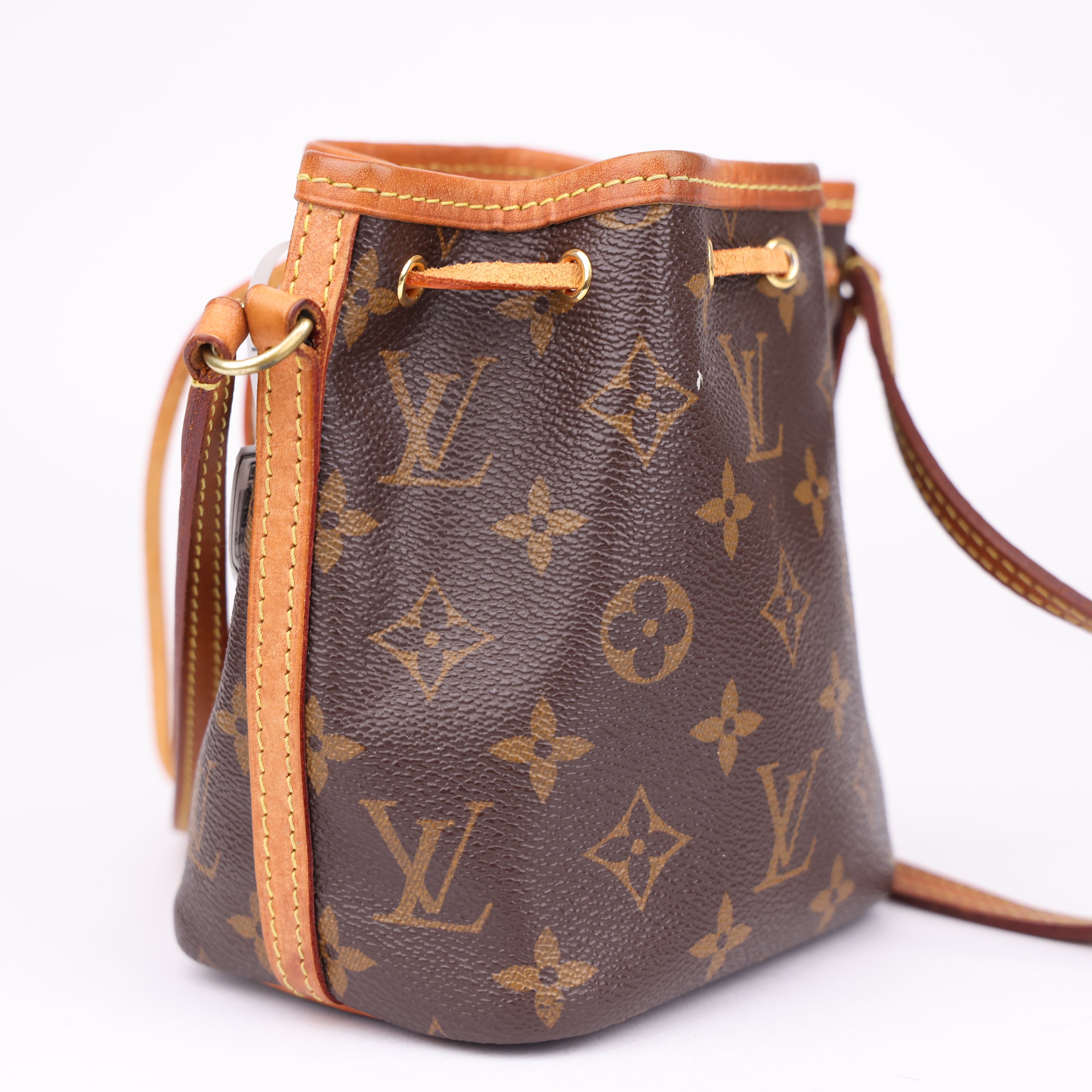 J1738 LOUIS VUITTON Monogram Nano Noe- Pre Owned