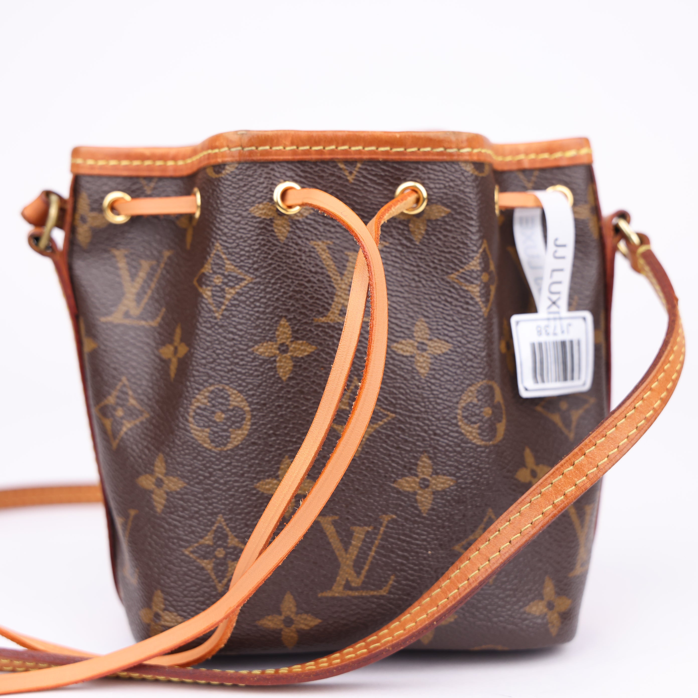 J1738 LOUIS VUITTON Monogram Nano Noe- Pre Owned