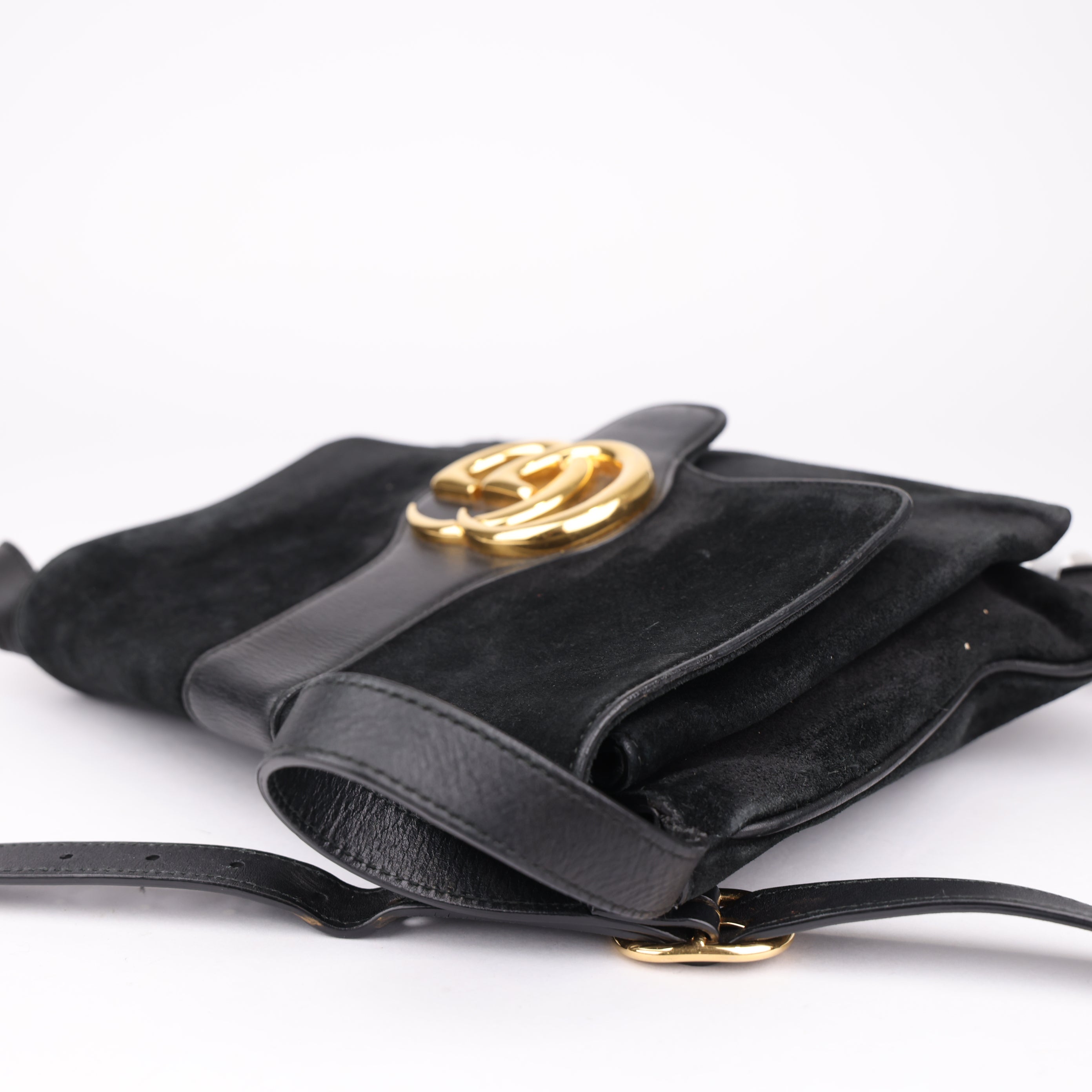 J1764 Gucci Black Medium Arli Suede Crossbody Bag- Pre Owned