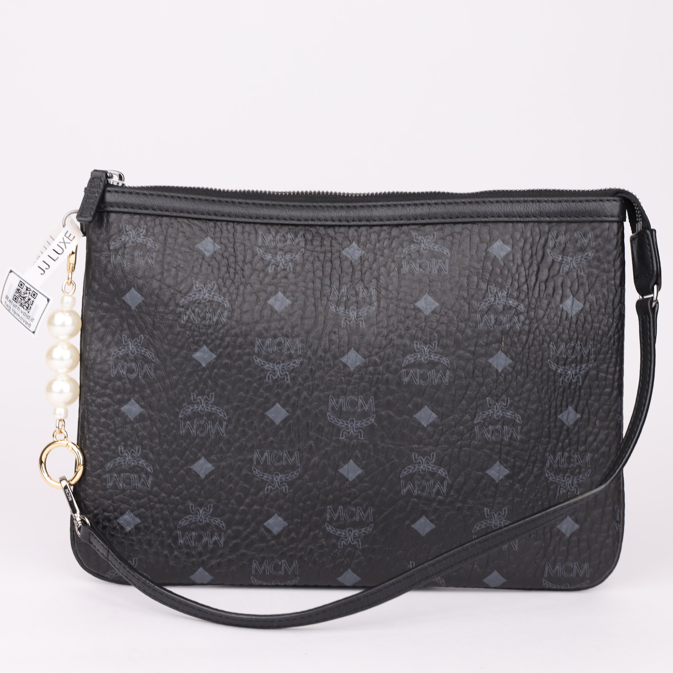J1778 MCM Medium Crossbody Pouch Black- Pre Owned