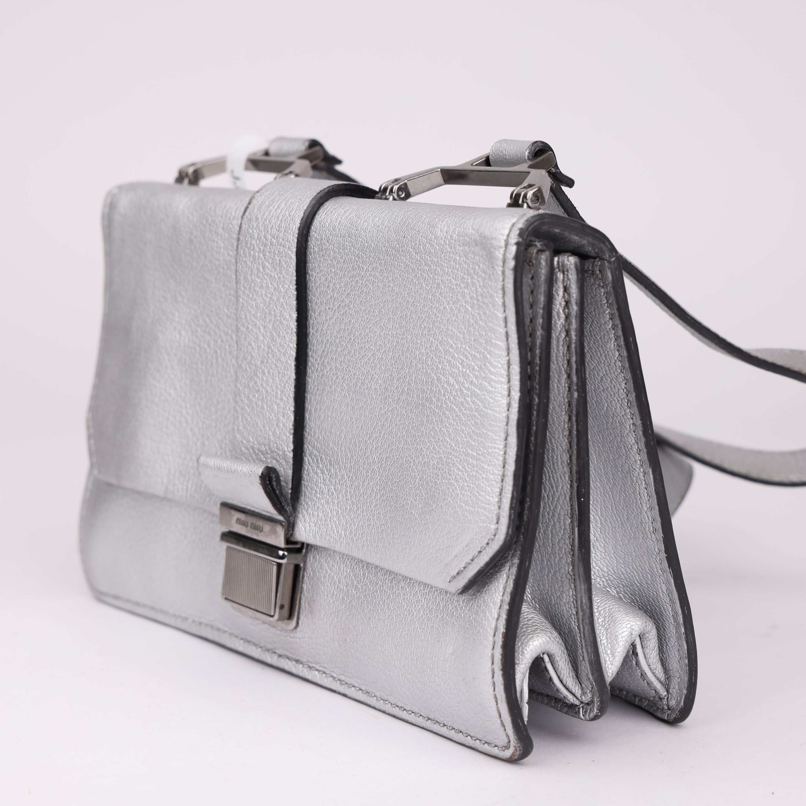 J1736 Miu Miu Silver Leather Madras Shoulder Bag- Pre Owned