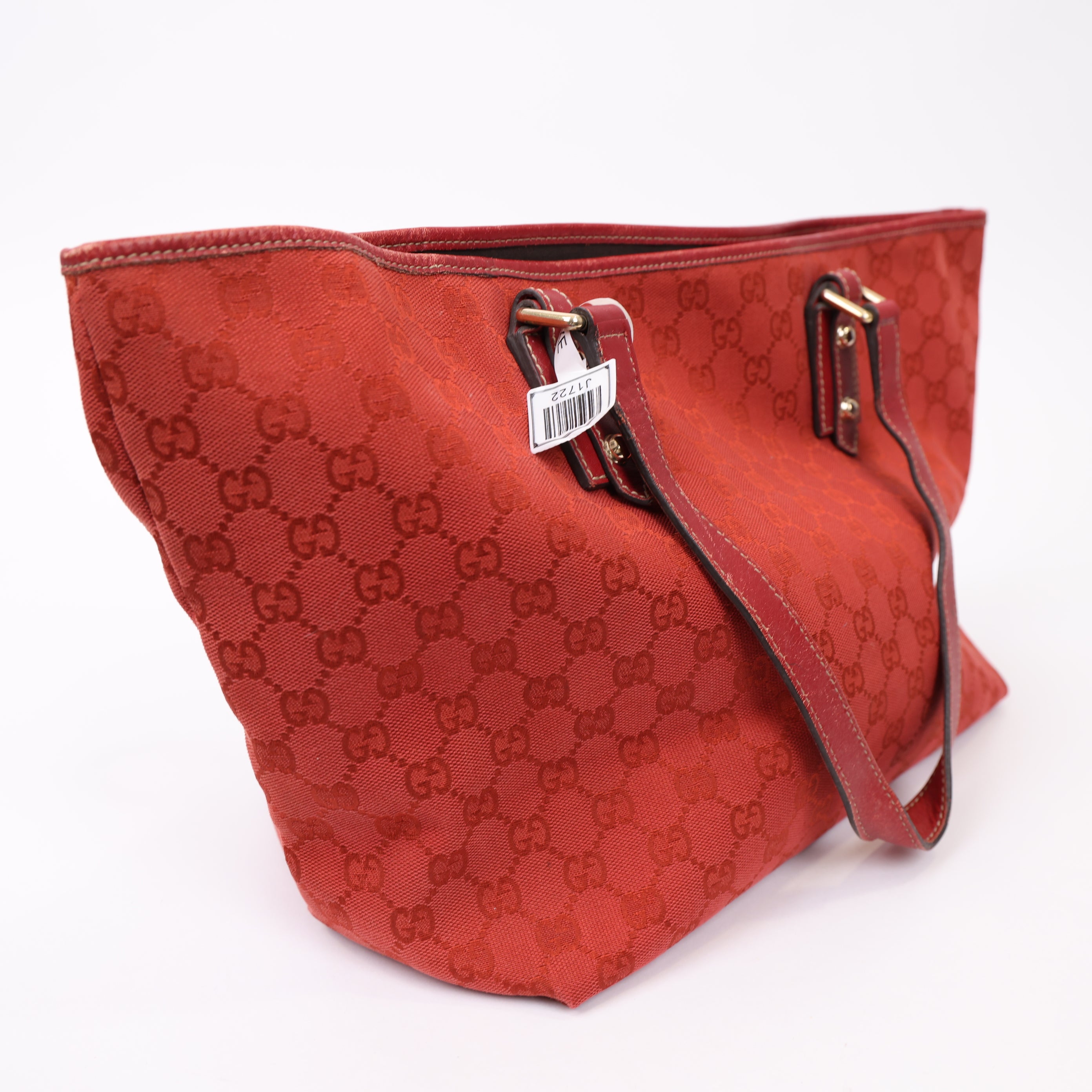 J1722 Gucci GG Canvas Handbag in Red- Pre Owned