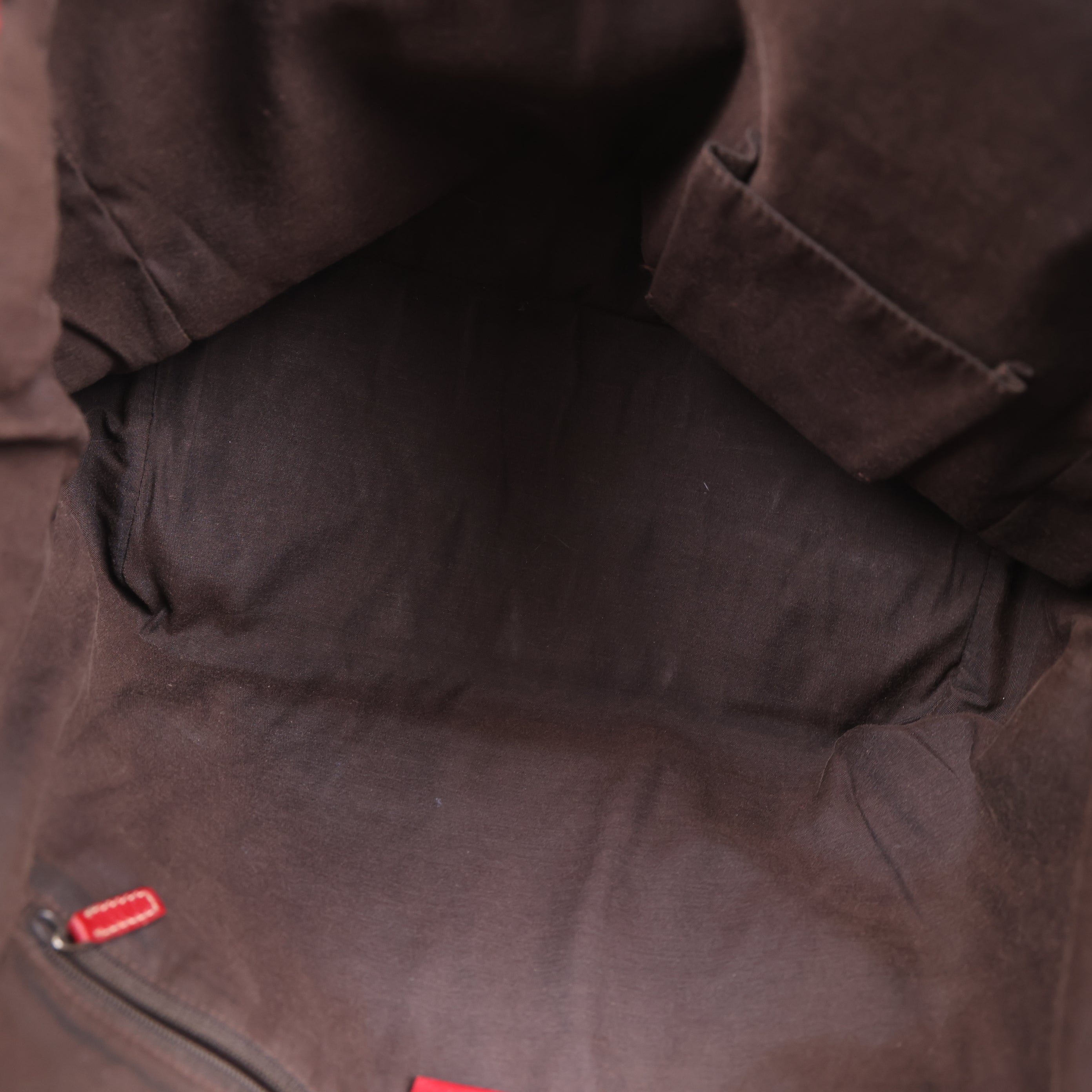 J1722 Gucci GG Canvas Handbag in Red- Pre Owned