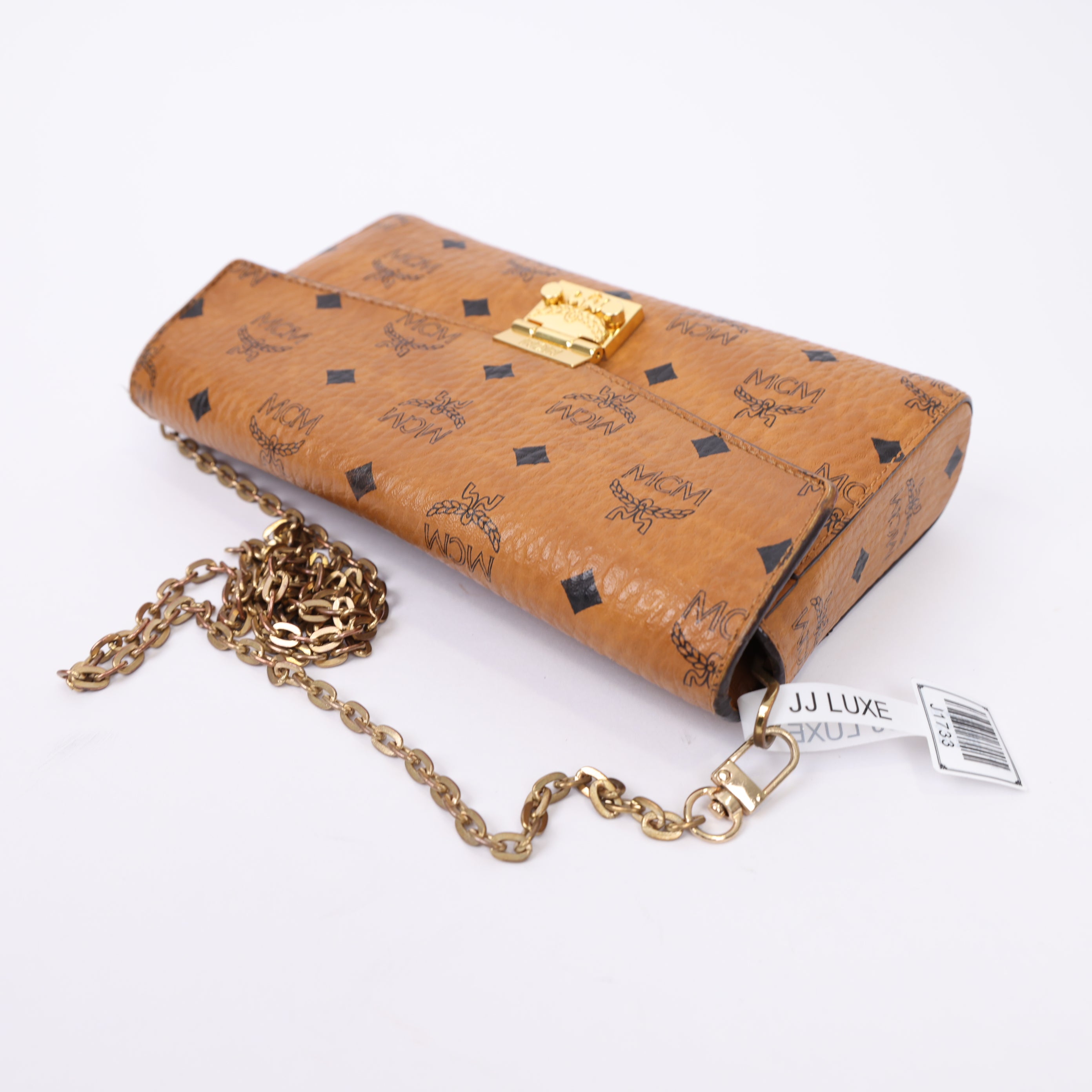 J1733 MCM Patricia Continental (Large) Crossbody Wallet - Pre Owned