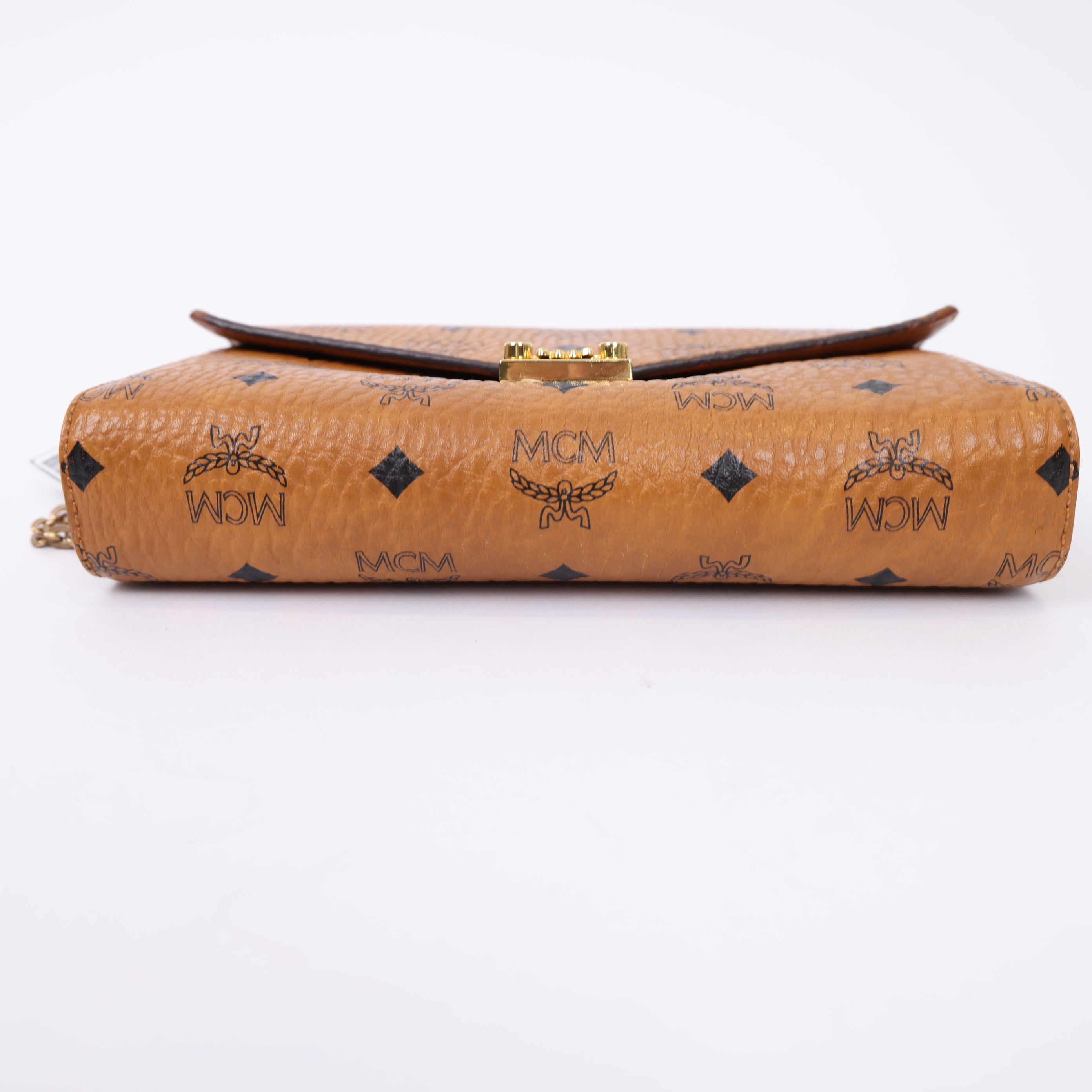 J1733 MCM Patricia Continental (Large) Crossbody Wallet - Pre Owned