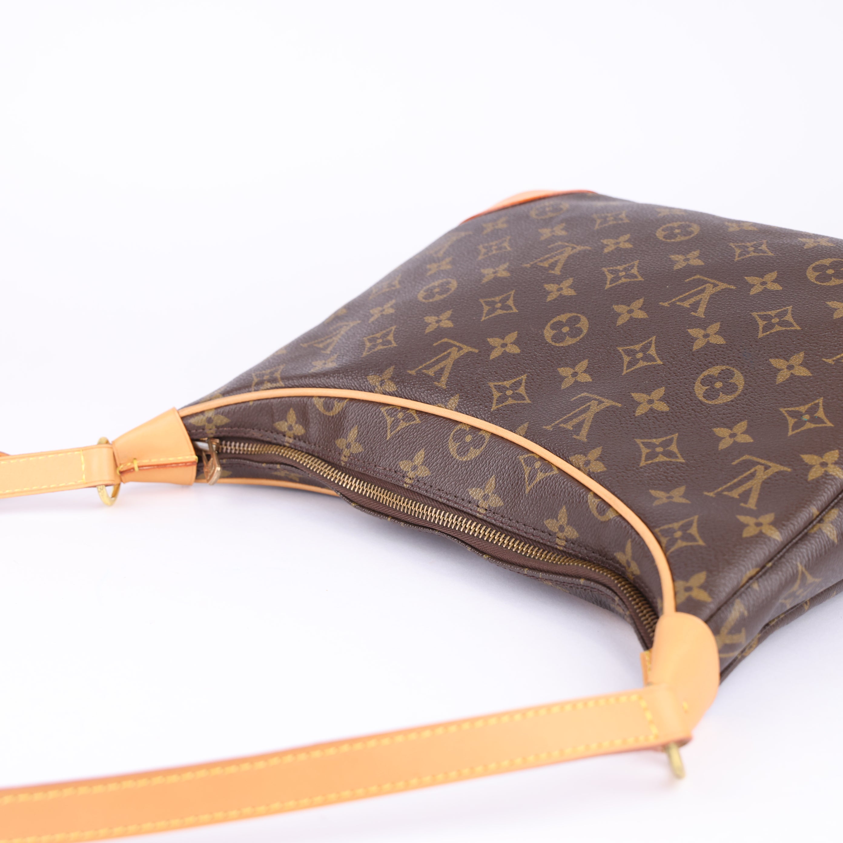 J1895 Louis Vuitton Monogram Canvas Boulogne Bag- Pre Owned
