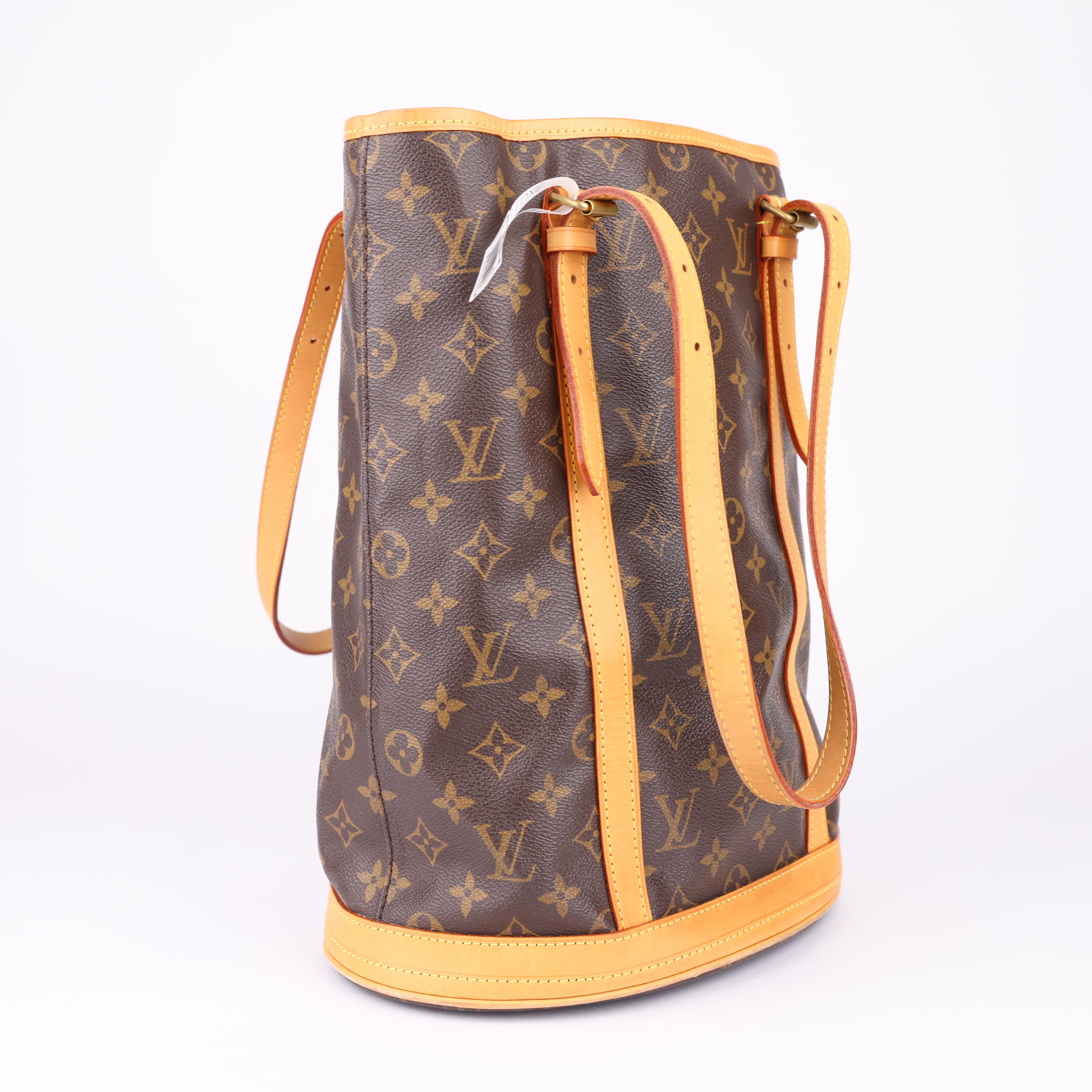 J1716 Louis Vuitton Monogram Marais Bucket GM Shoulder Bag - Pre Owned