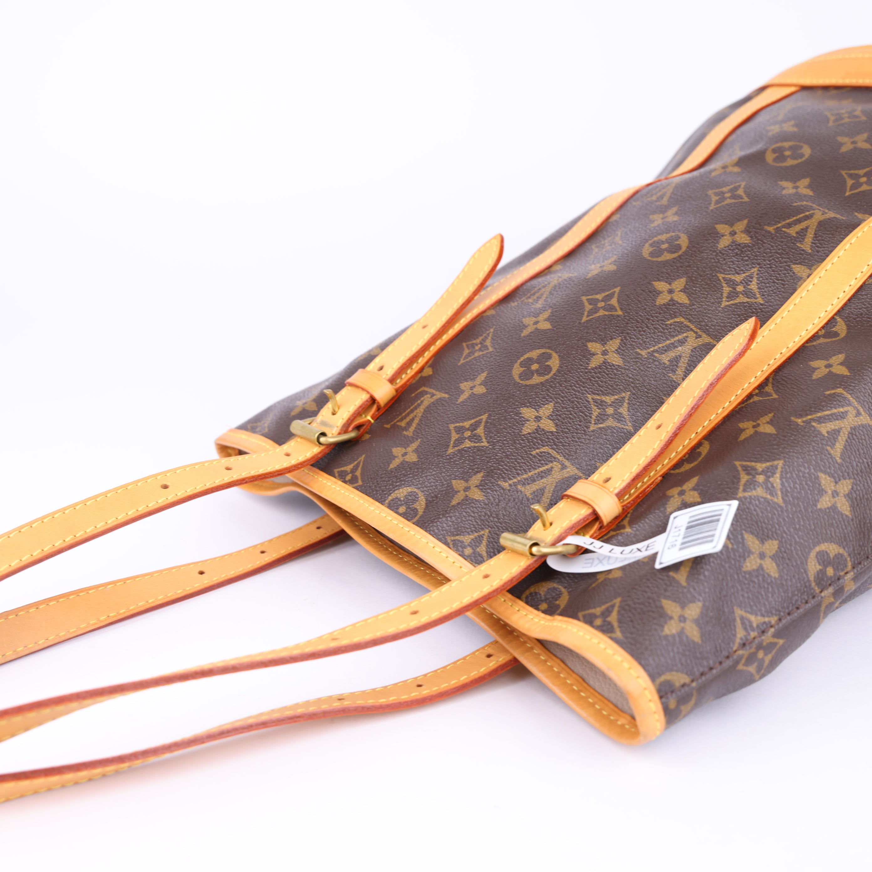 J1716 Louis Vuitton Monogram Marais Bucket GM Shoulder Bag - Pre Owned