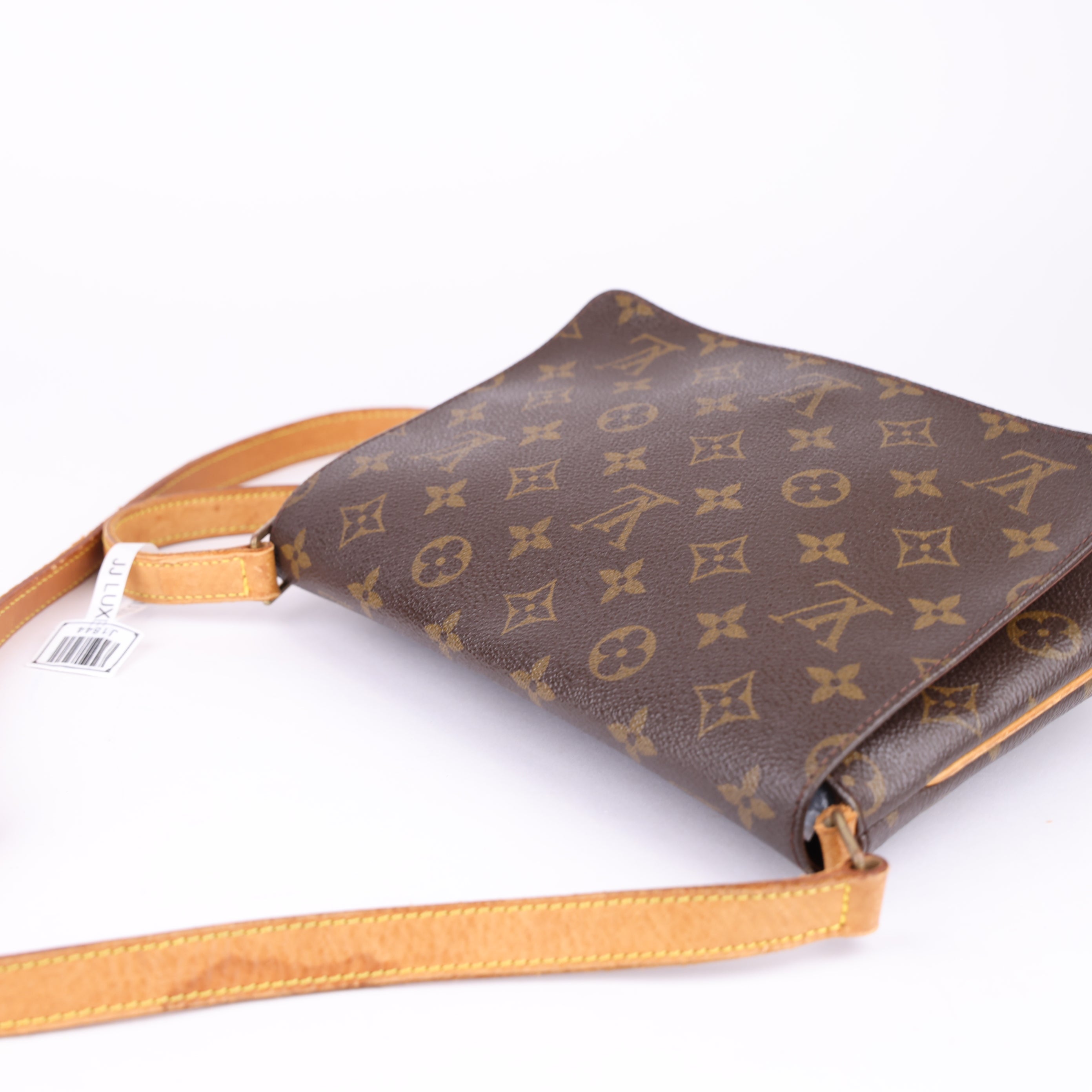 J1844 Louis Vuitton Monogram Musette Tango Bag- Pre Owned