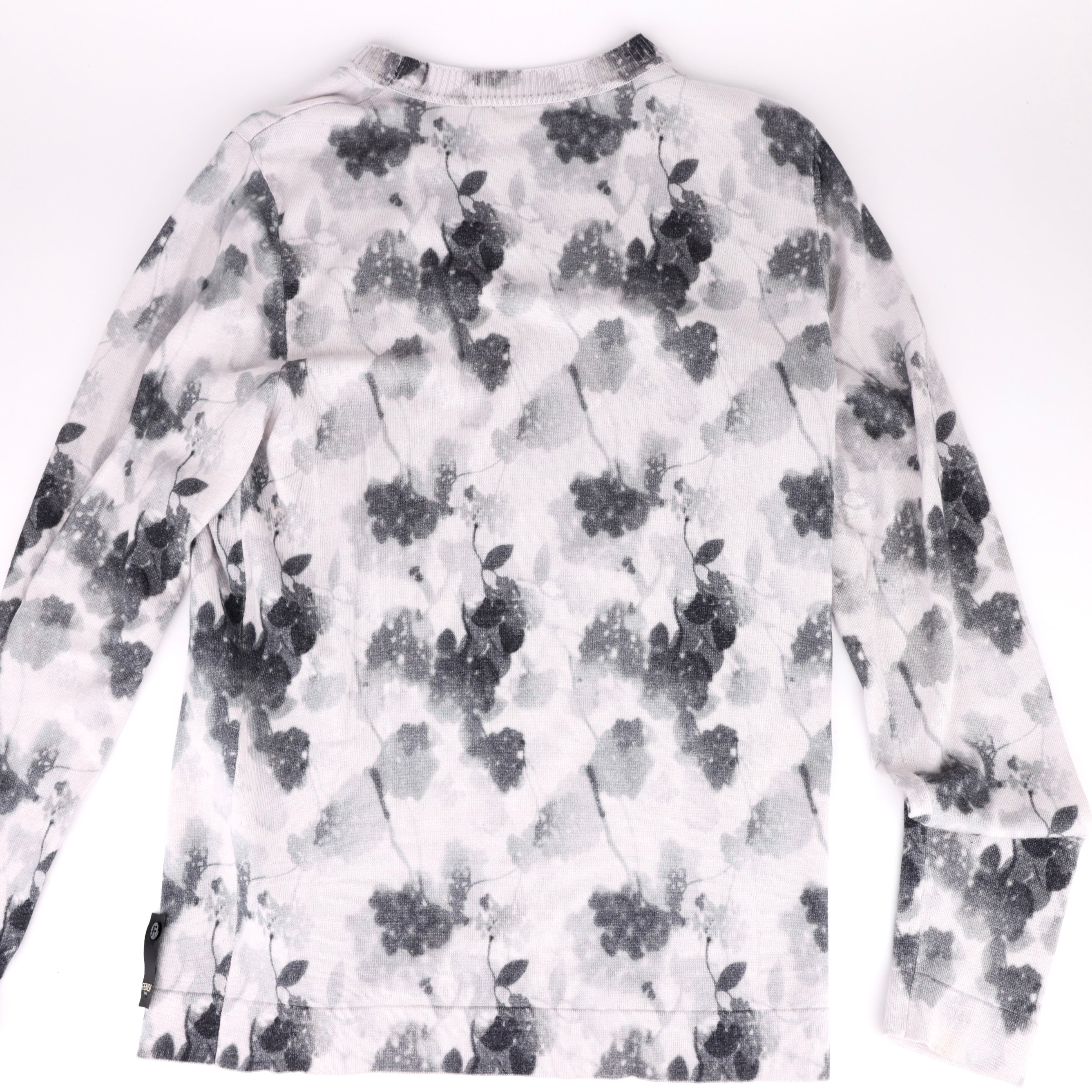 J313 Fendi Ink fade pattern wool sweater Size 44 - Pre Owned