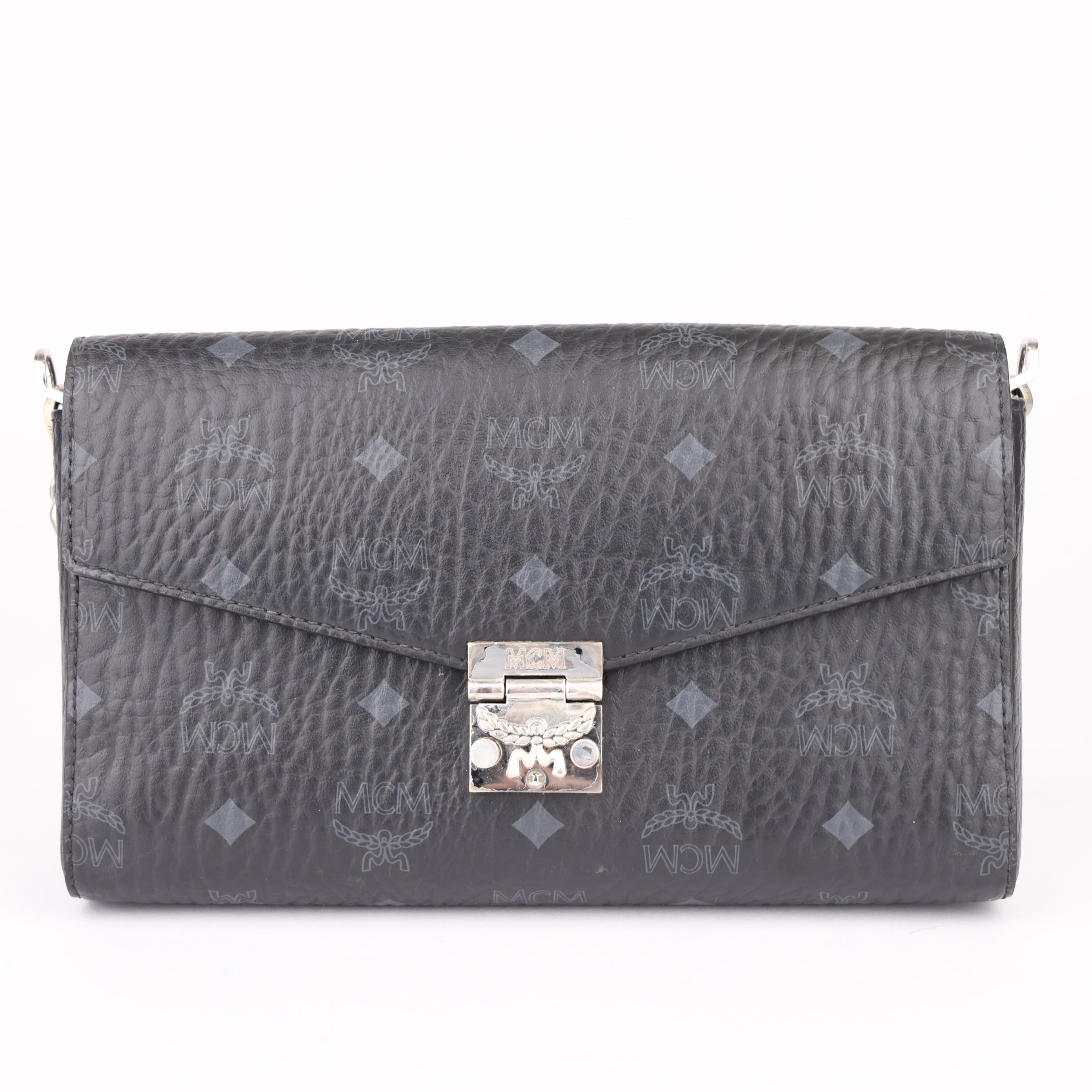 J1696 MCM Visetos Wallet on Chain - Pre Owned