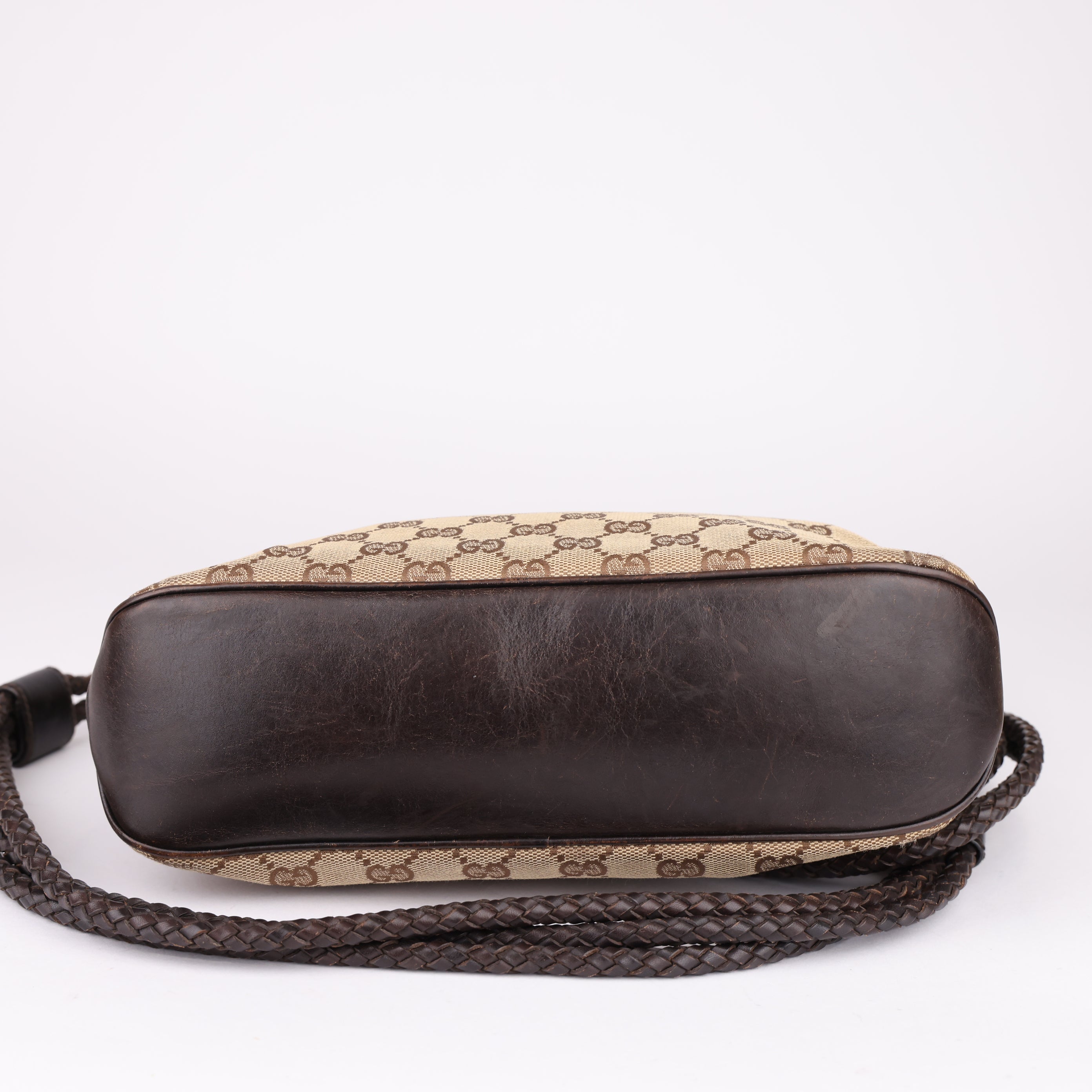 J1670 Gucci GG Canvas Crossbody Shoulder Bag- Pre Owned