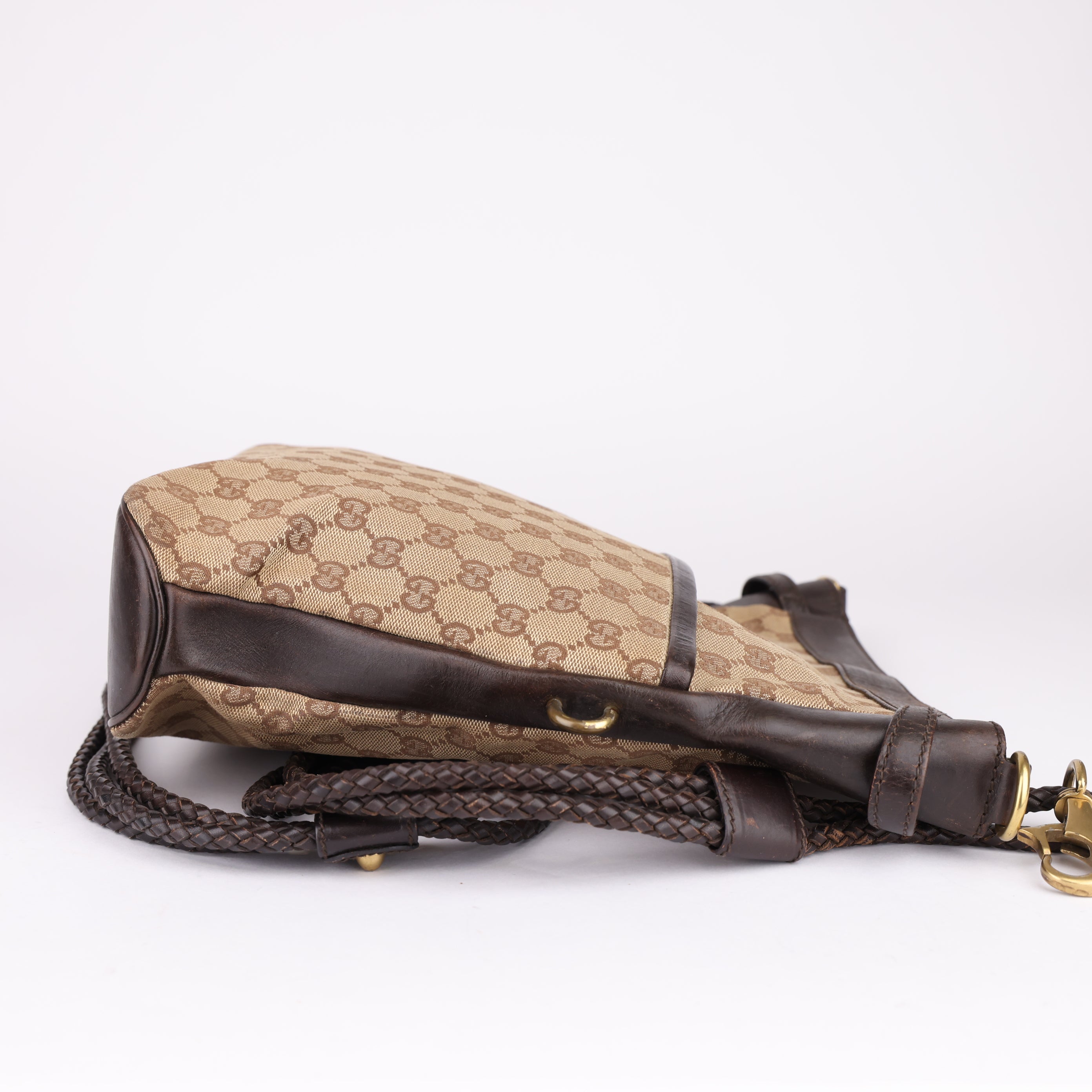 J1670 Gucci GG Canvas Crossbody Shoulder Bag- Pre Owned