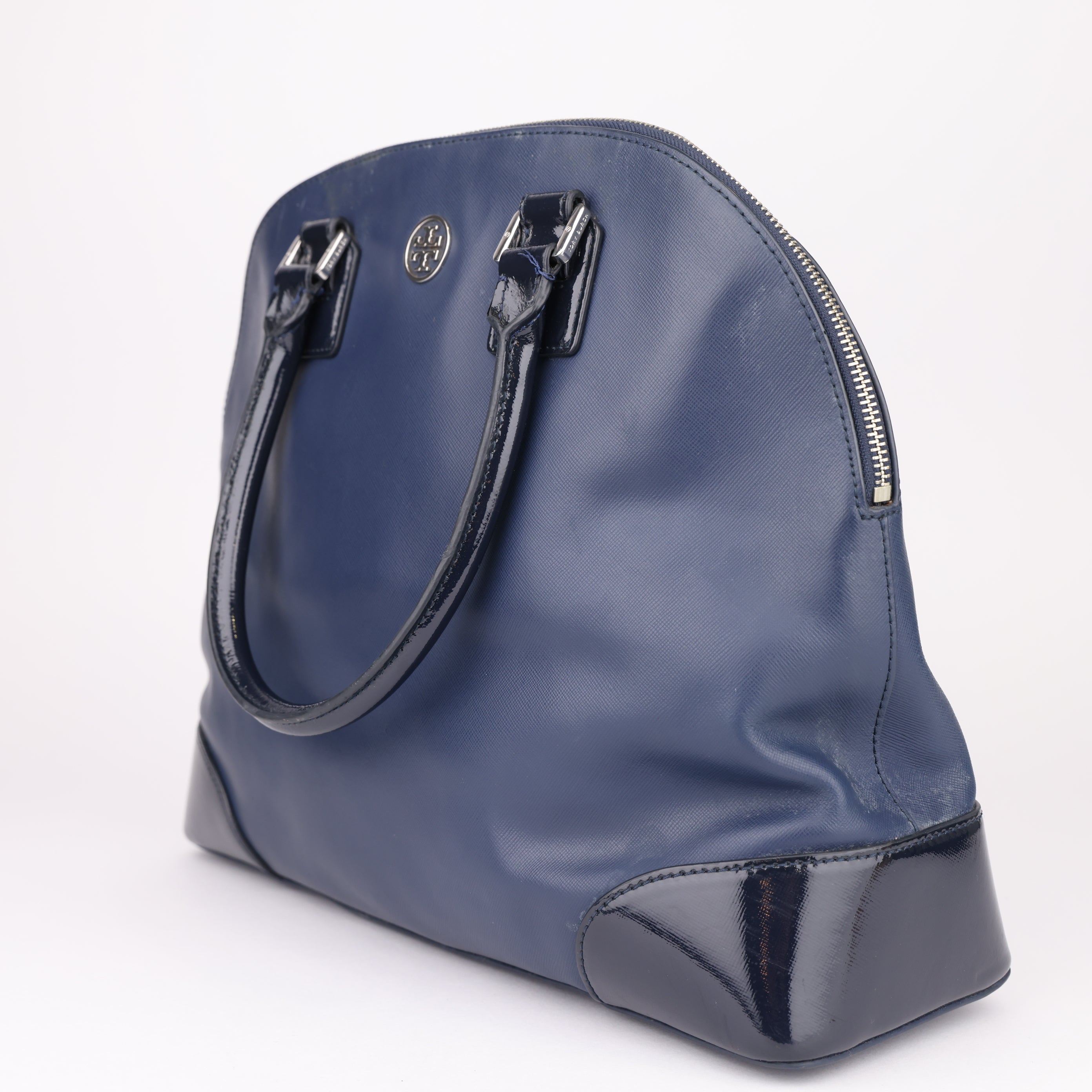 J1656 Tory Burch Navy Leather Shoulder Tote- Pre Owned