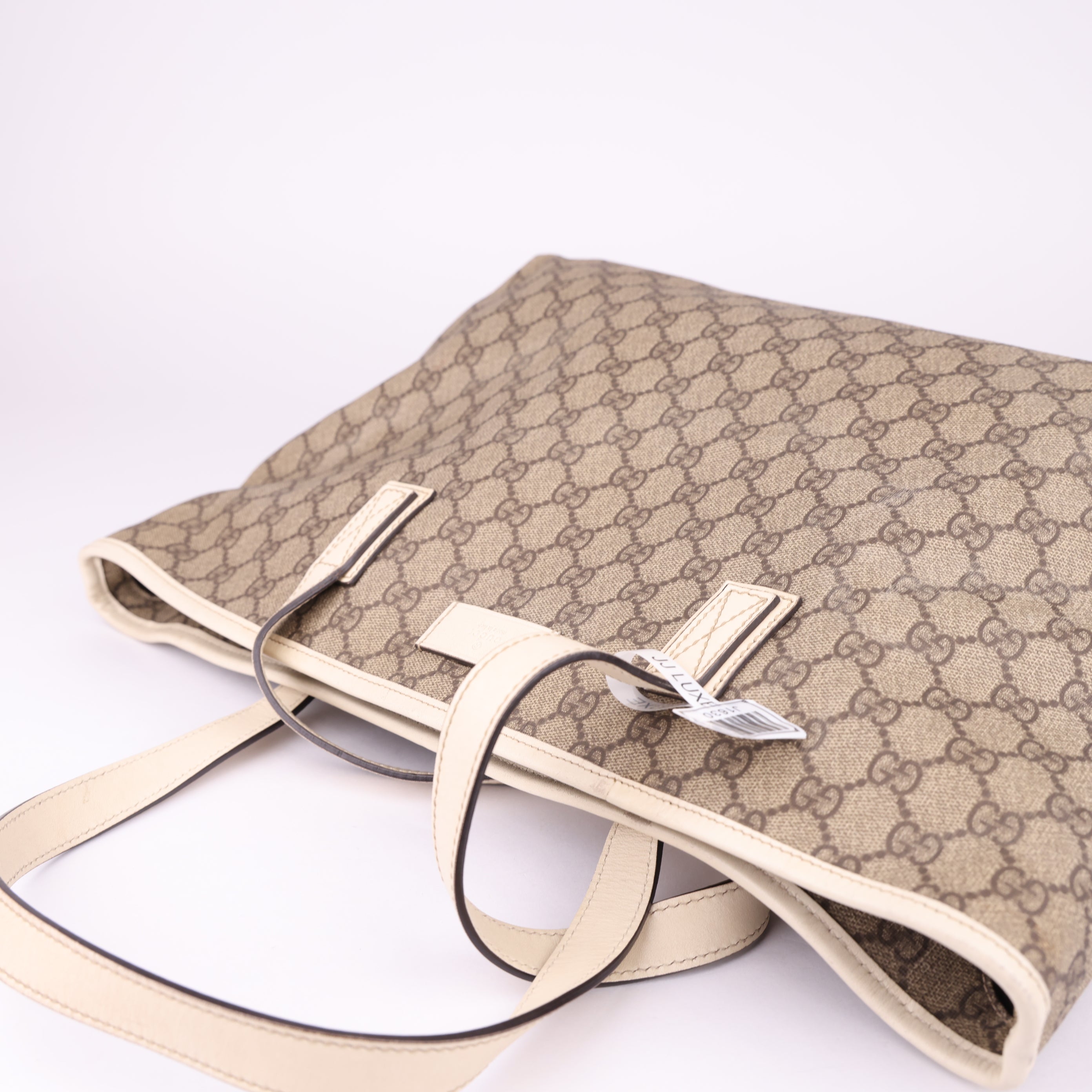 J1630 GUCCI GG Supreme Tote Bag PVC Leather Beige- Pre Owned