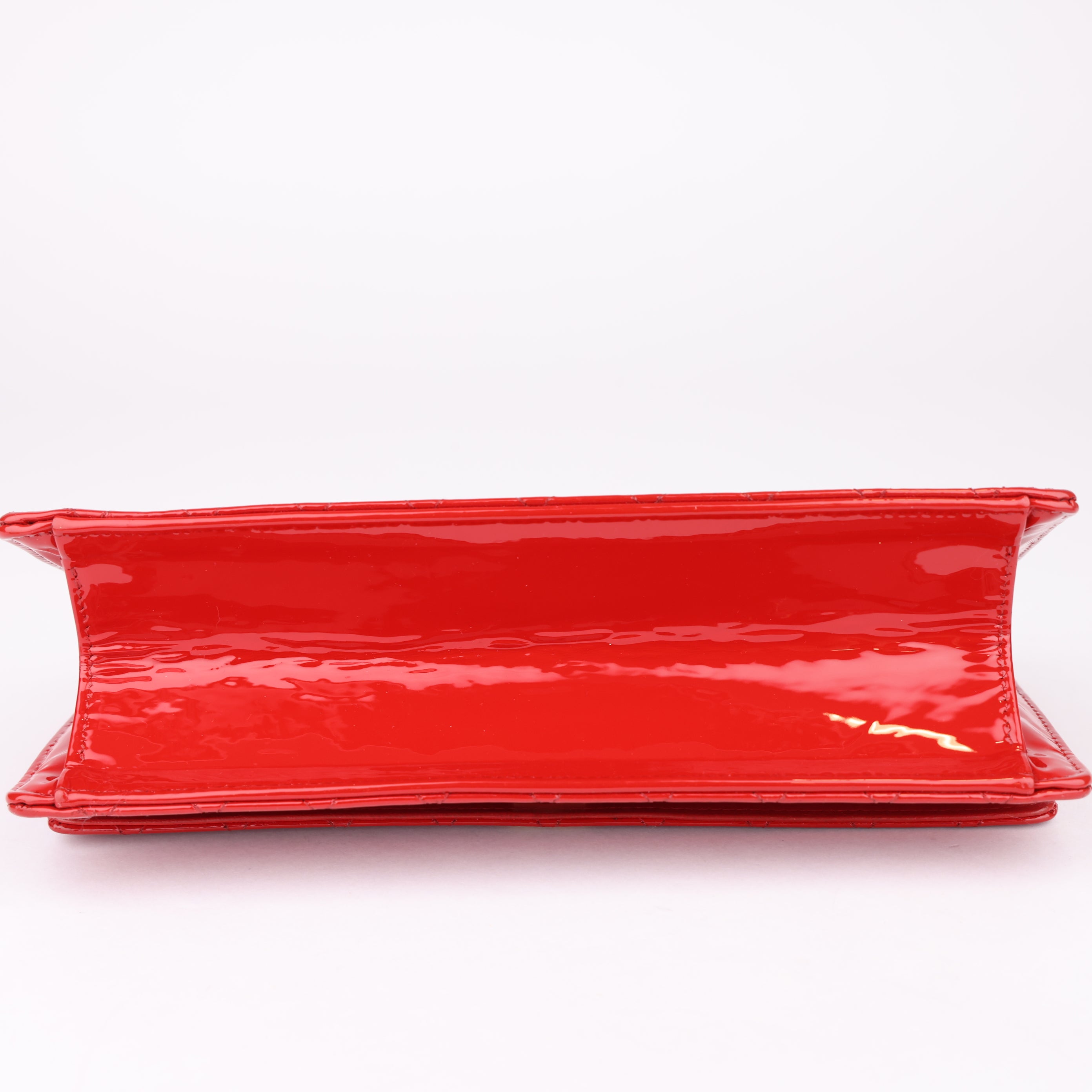 J1618 Chanel Leather Quilted CC Flap Red Shoulder Bags- Pre Owned