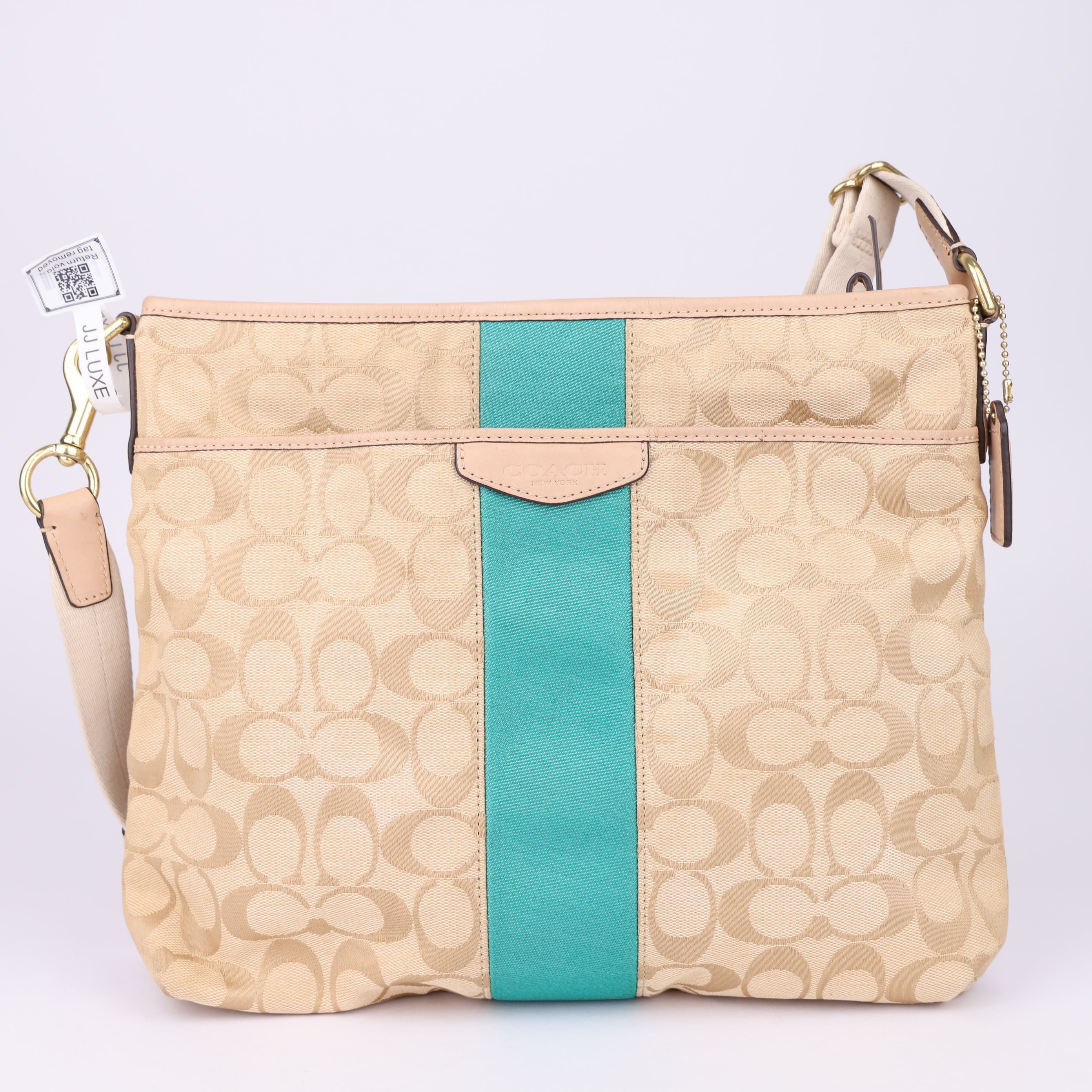 J1624 Coach Knit Messenger Crossbody Bag- Pre Owned