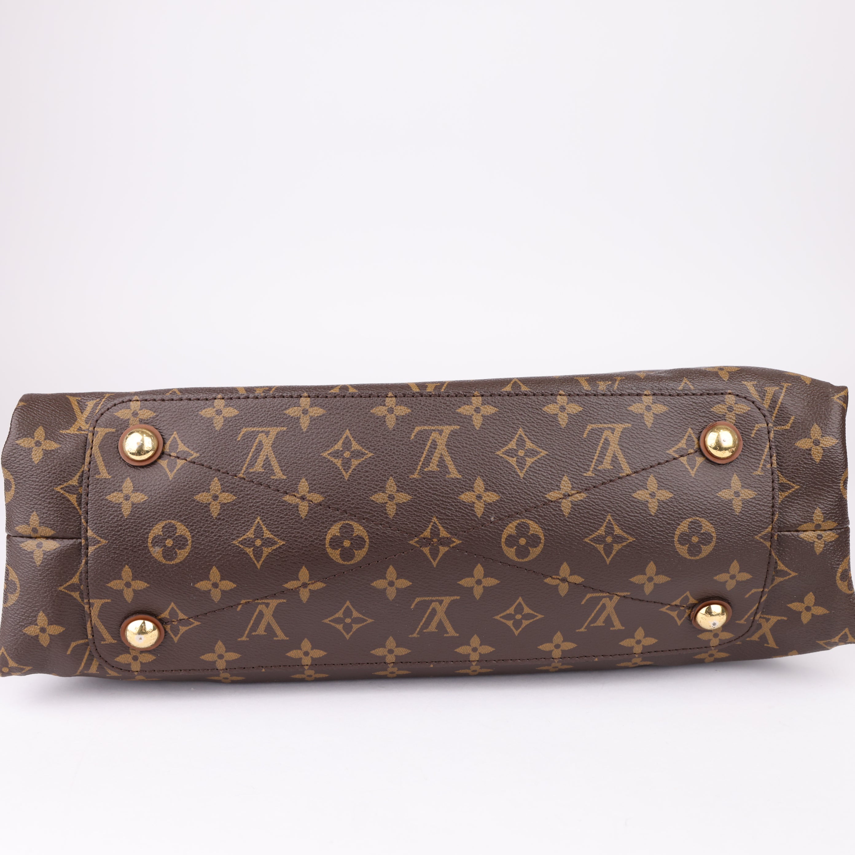 J1615 Louis Vuitton Quetsche Monogram Canvas Olympe Bag- Pre Owned