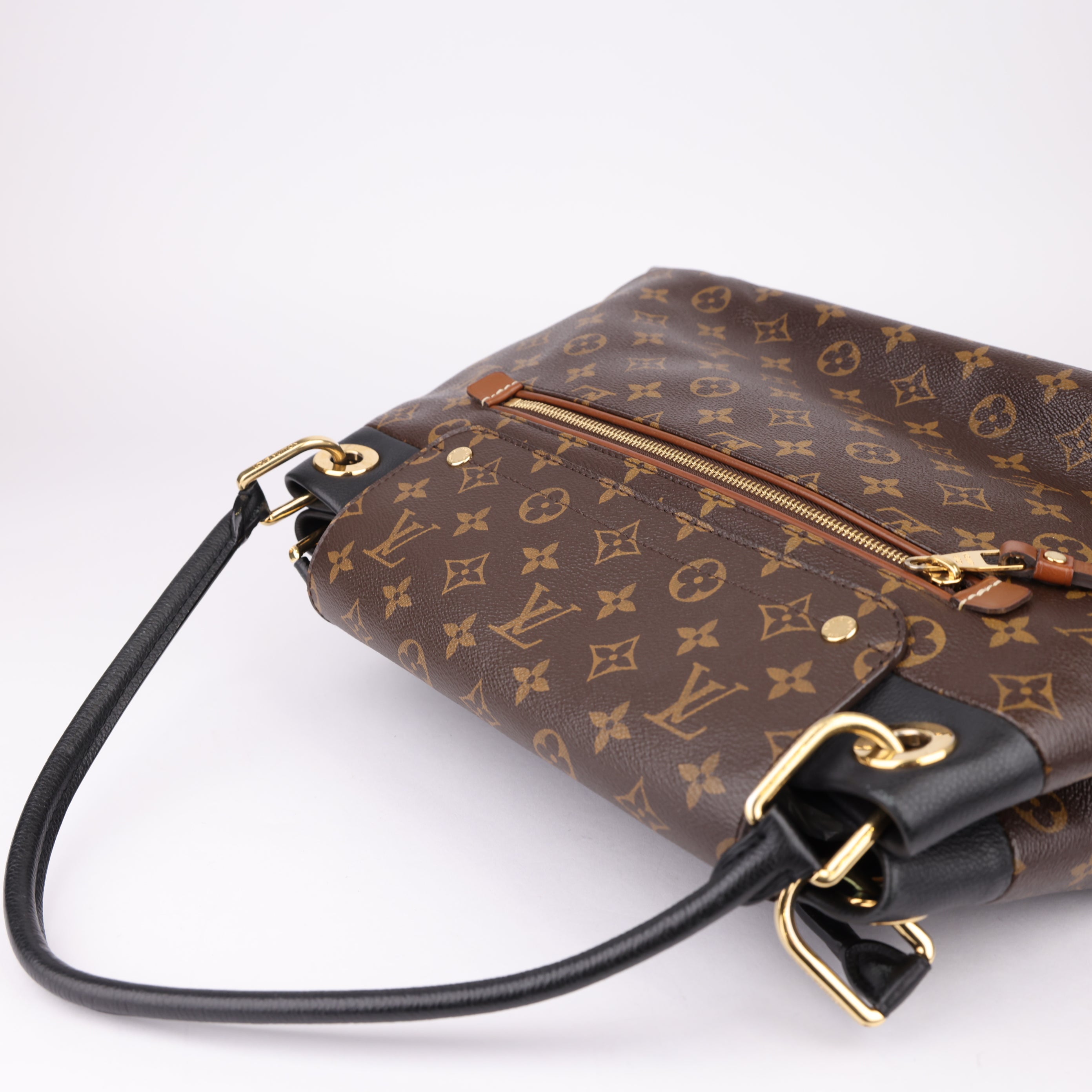 J1615 Louis Vuitton Quetsche Monogram Canvas Olympe Bag- Pre Owned