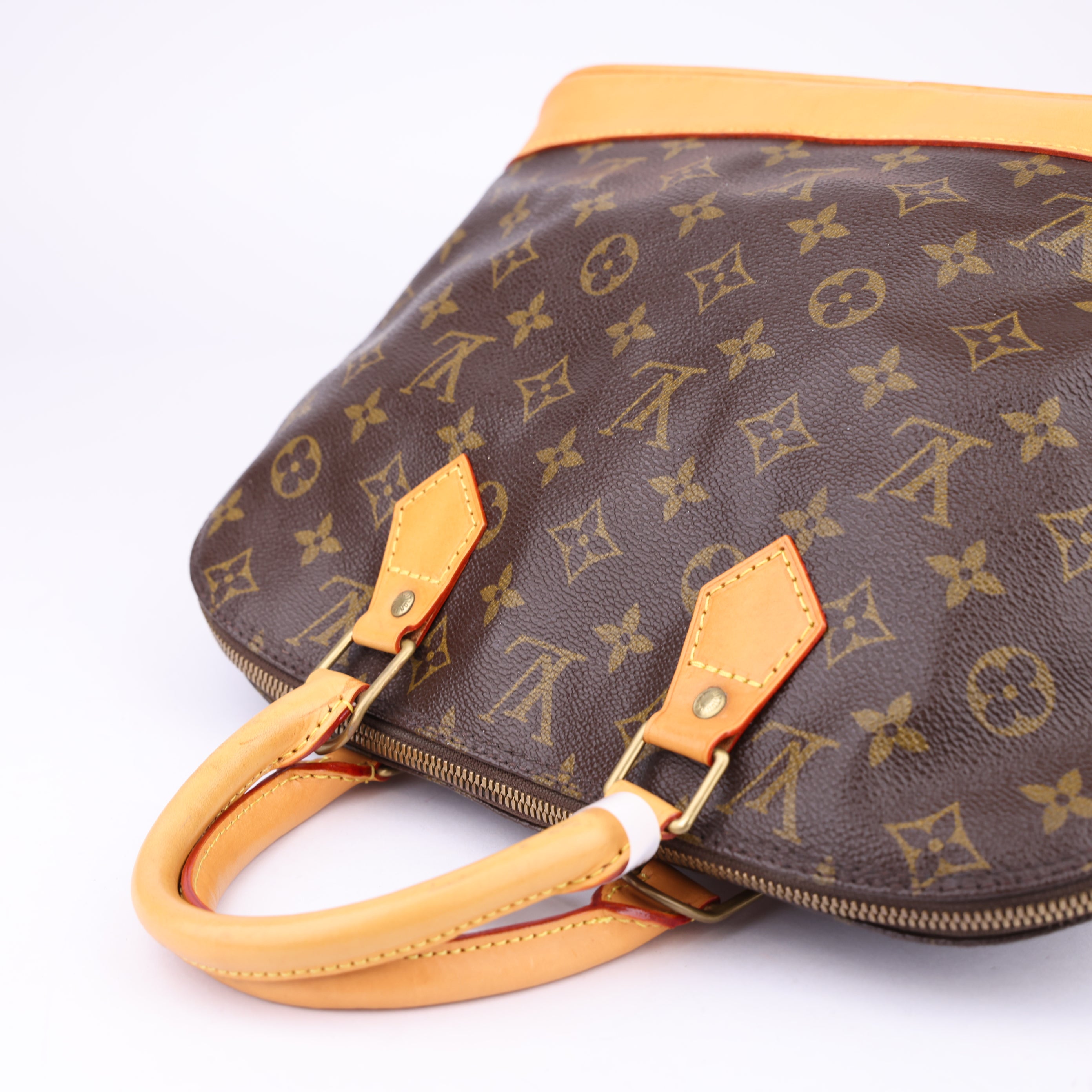 J1547 Louis Vuitton Alma PM Monogram- Pre Owned