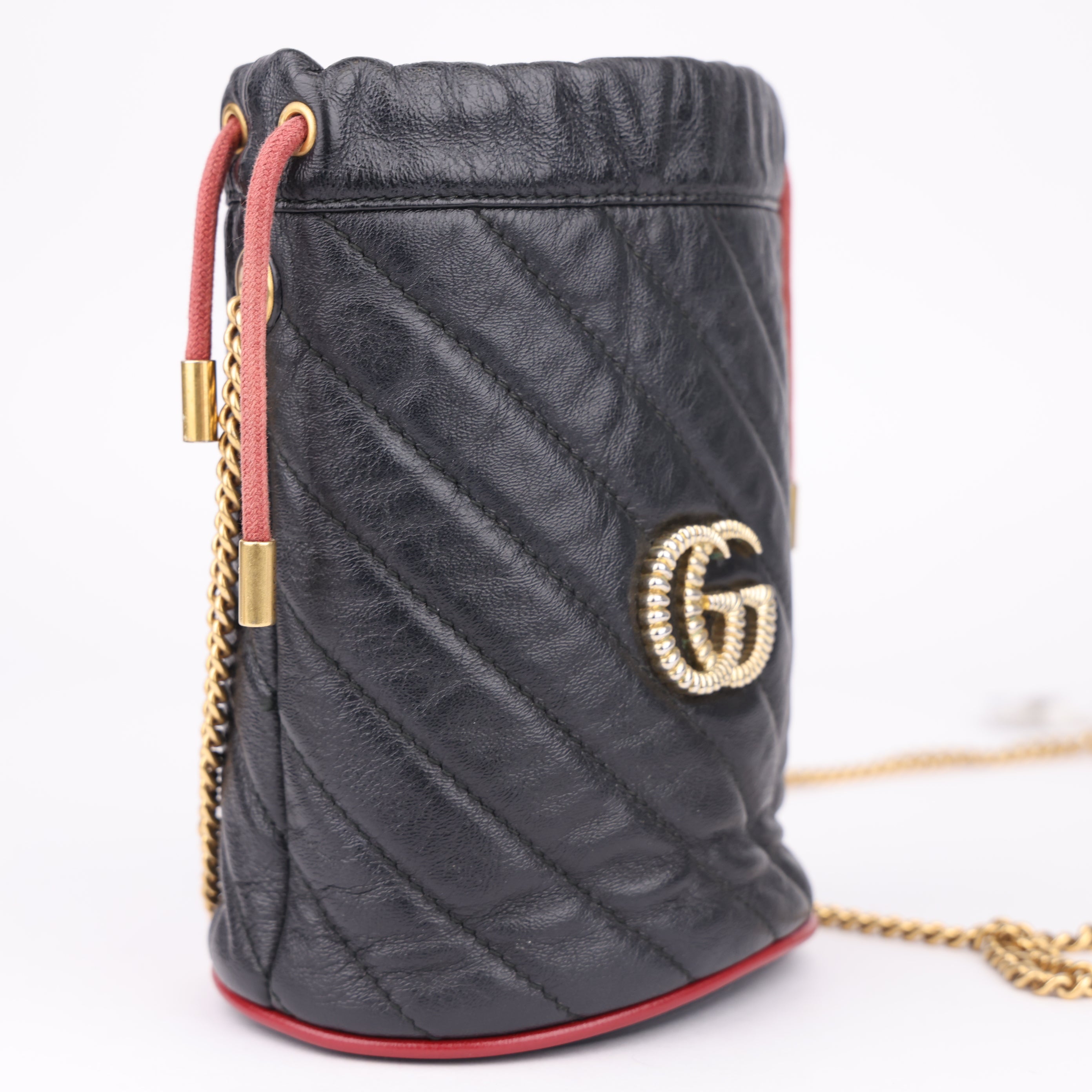 J1554 Gucci GG Marmont Bucket Bag- Pre Owned