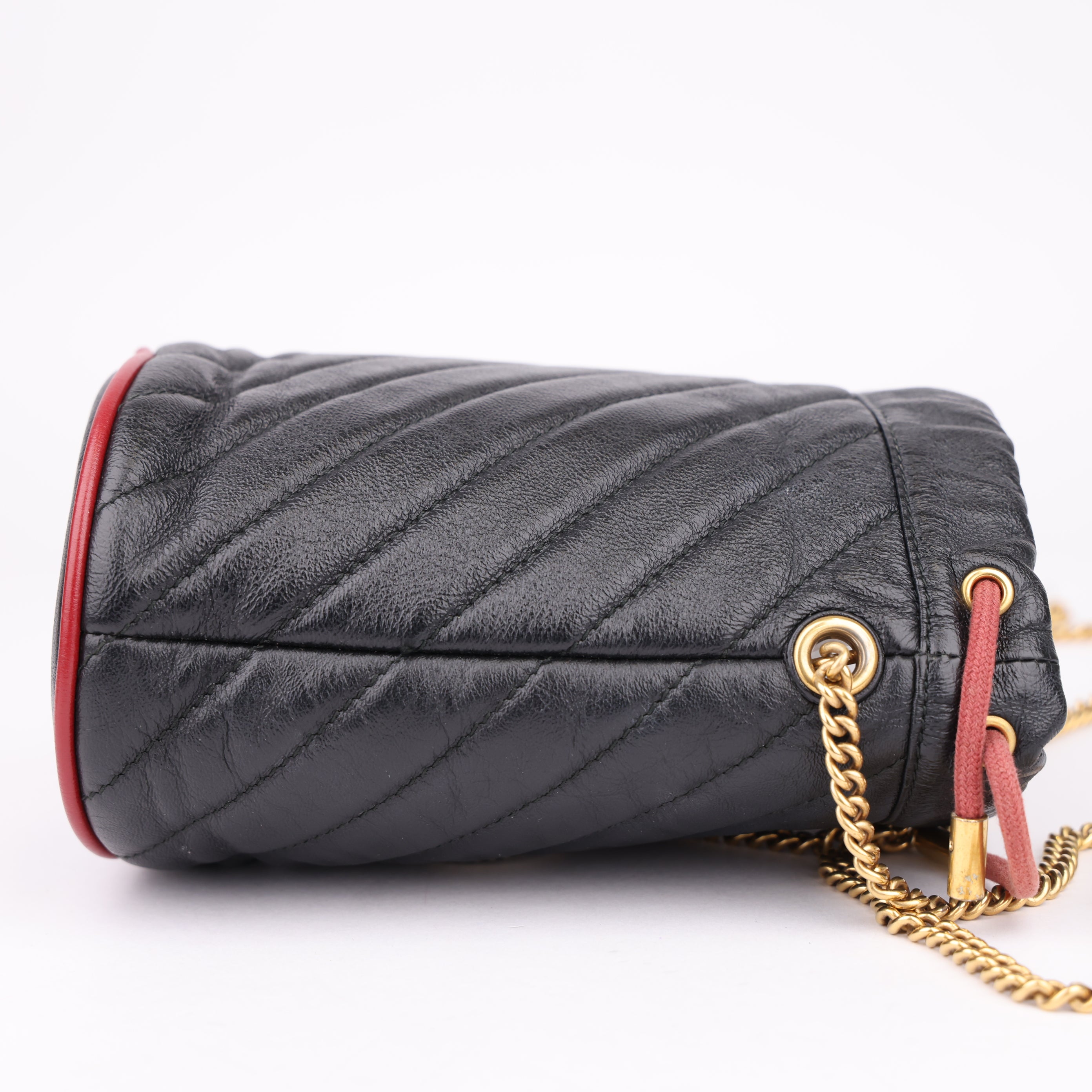 J1554 Gucci GG Marmont Bucket Bag- Pre Owned