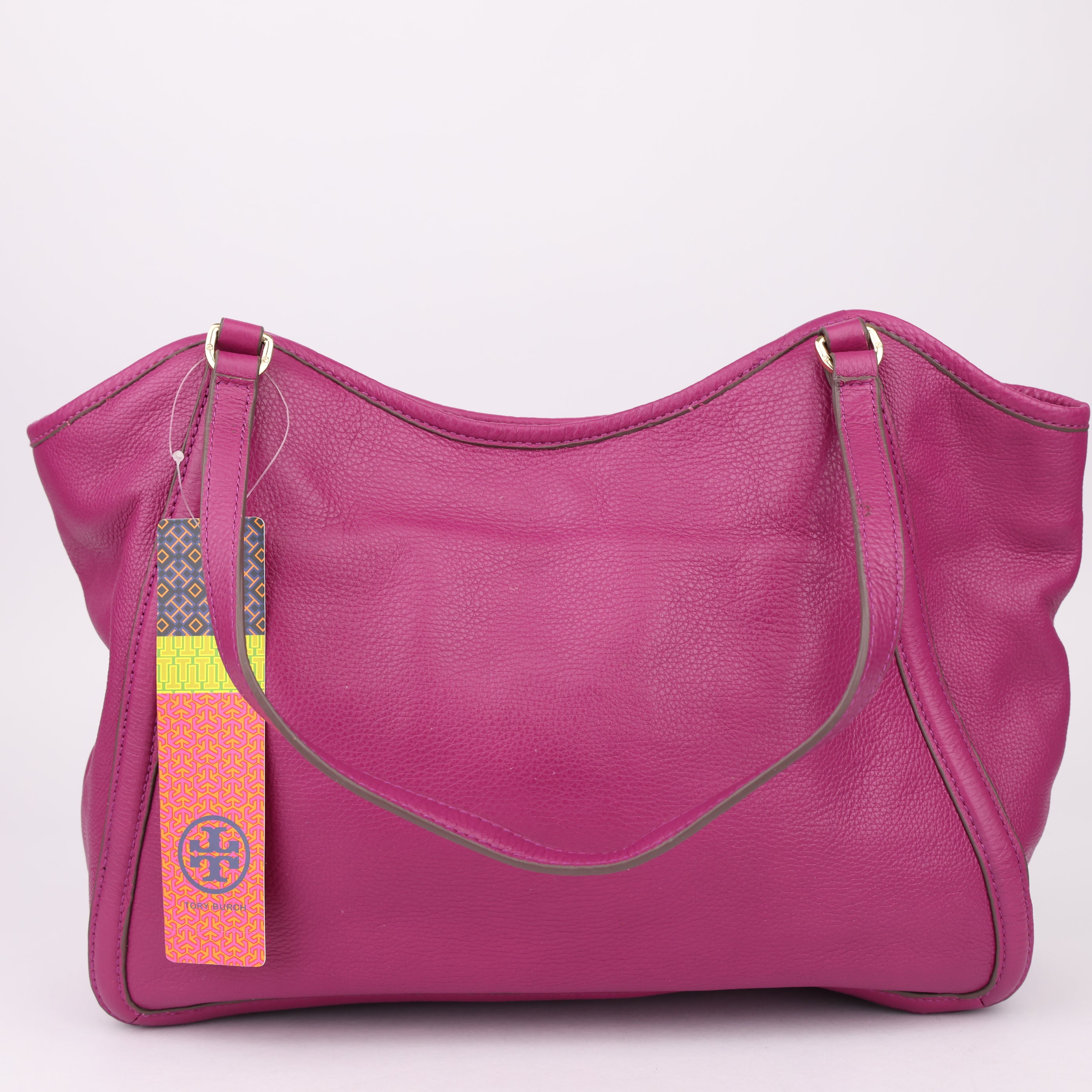 J1559 Tory Burch Amanda Classic Pebble Leather Tote- Pre Owned