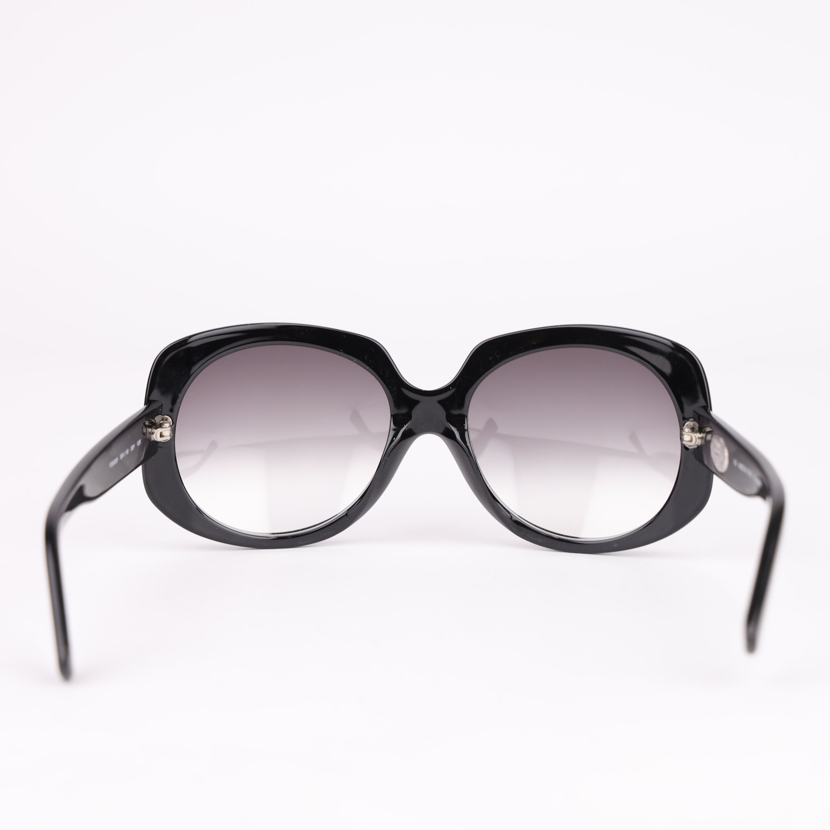 J1526 Fendi Selleria Preto Plástico- Pre Owned