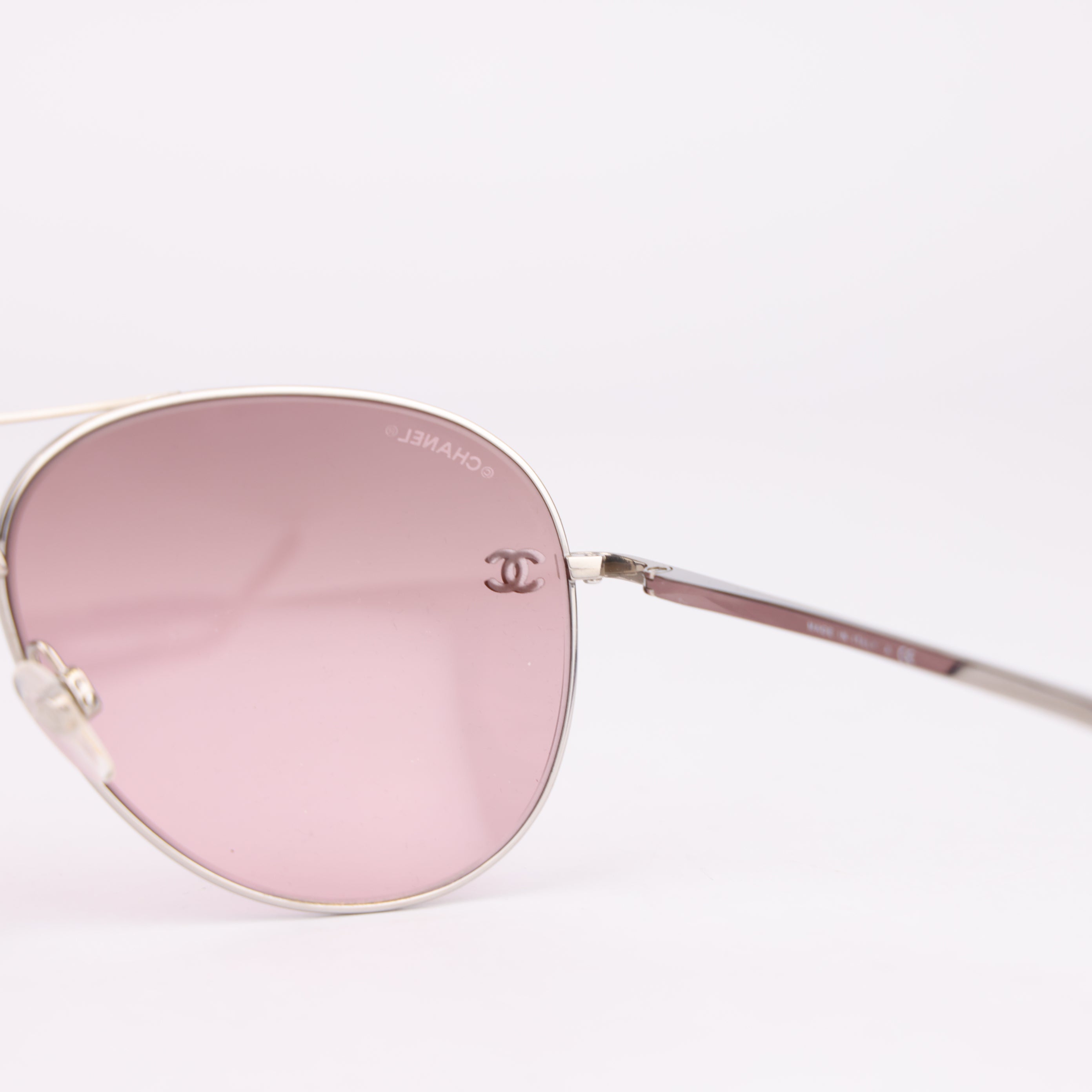 J1523 Chanel Pilot Sunglasses Silver & Pink- Pre Owned