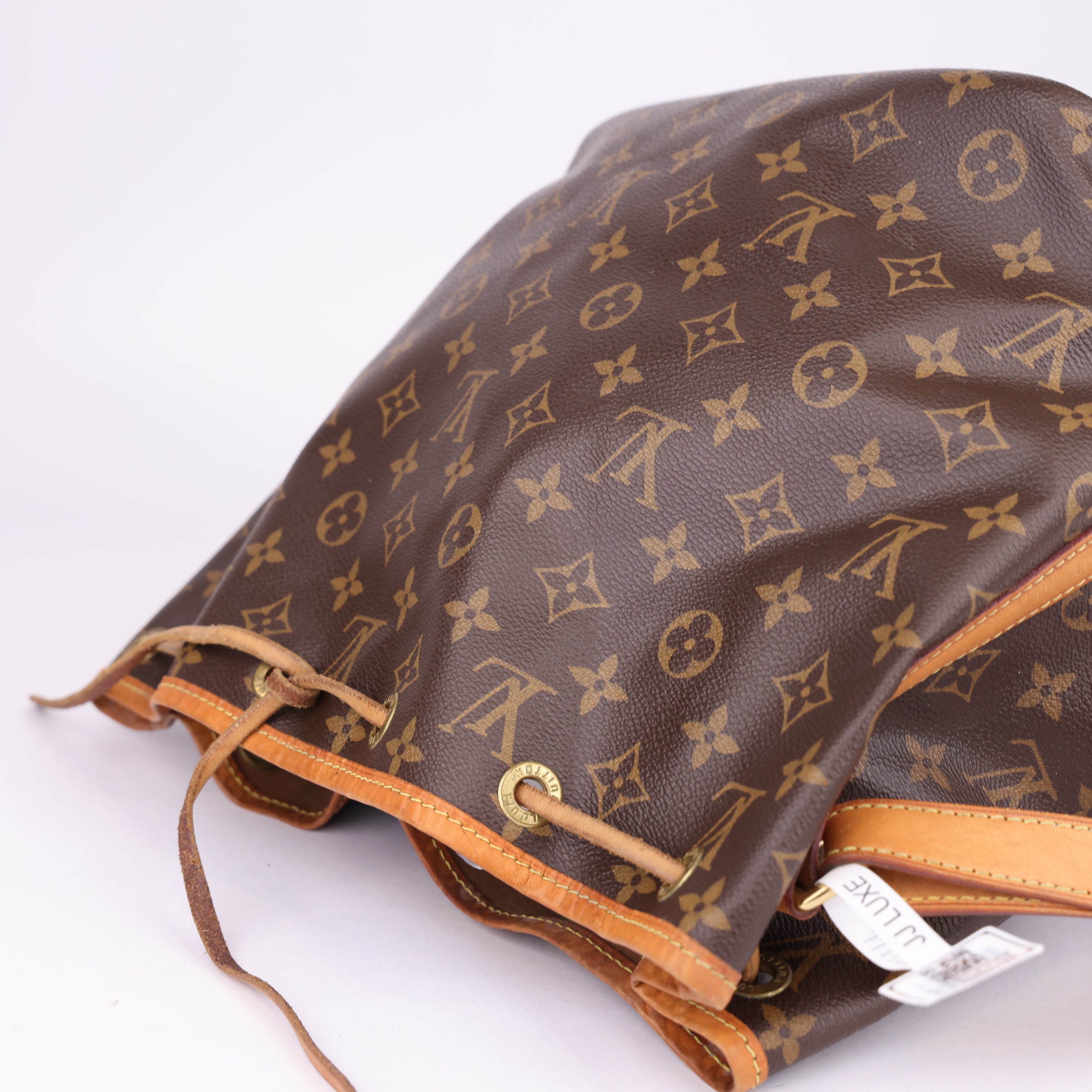 J1486 Louis Vuitton Petit Noe Handbag Monogram Canvas- Pre Owned
