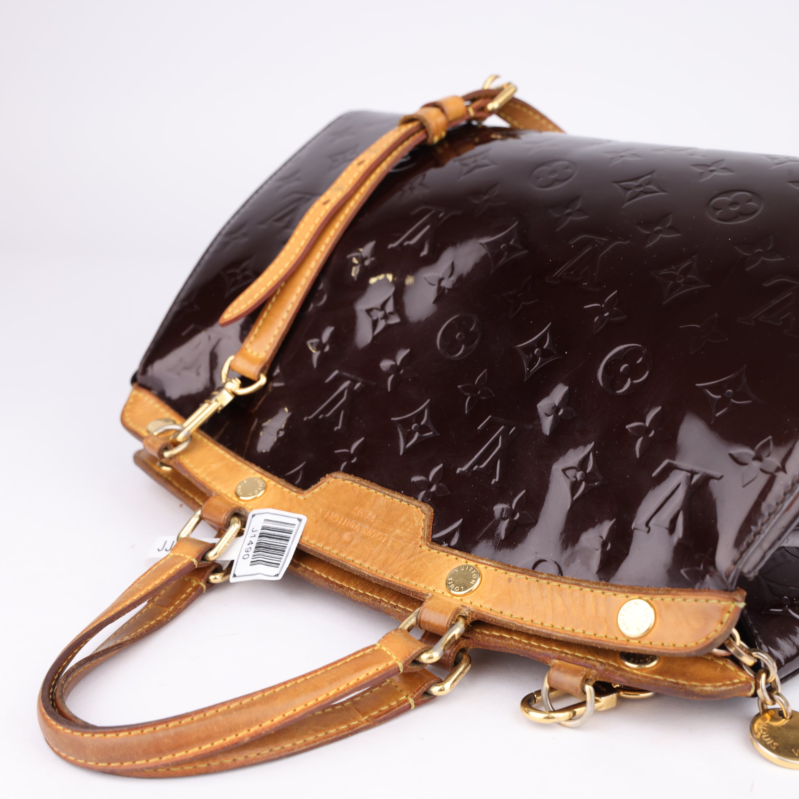 J1490 Louis Vuitton Vernis Handbag MM- Pre Owned