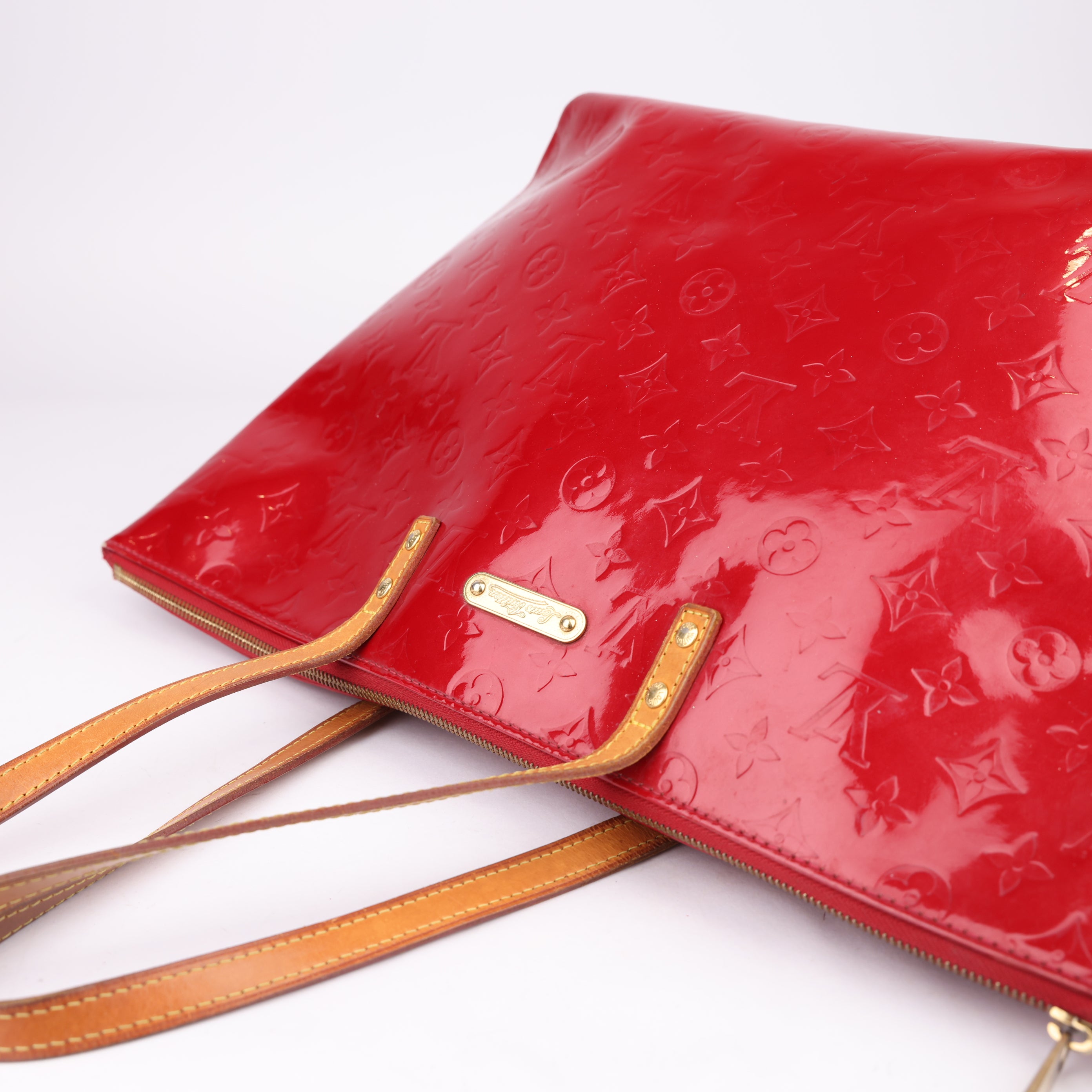 J1483 Louis Vuitton Monogram Vernis Bellevue Bag- Pre Owned