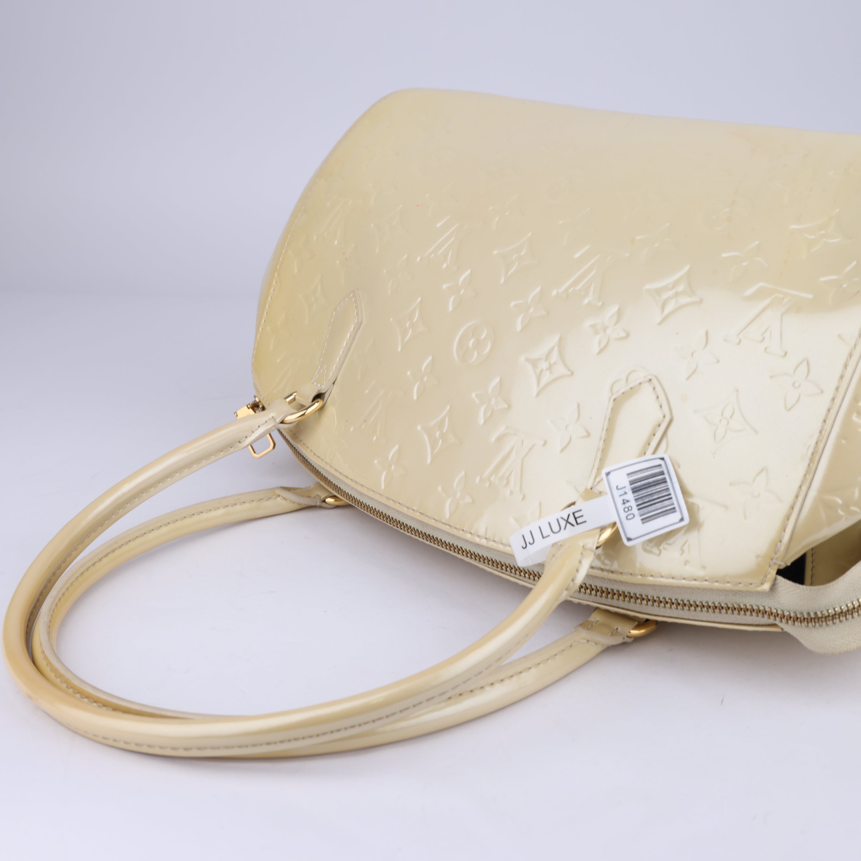 J1480 Louis Vuitton Pearly Beige Monogram Vernis- Pre Owned