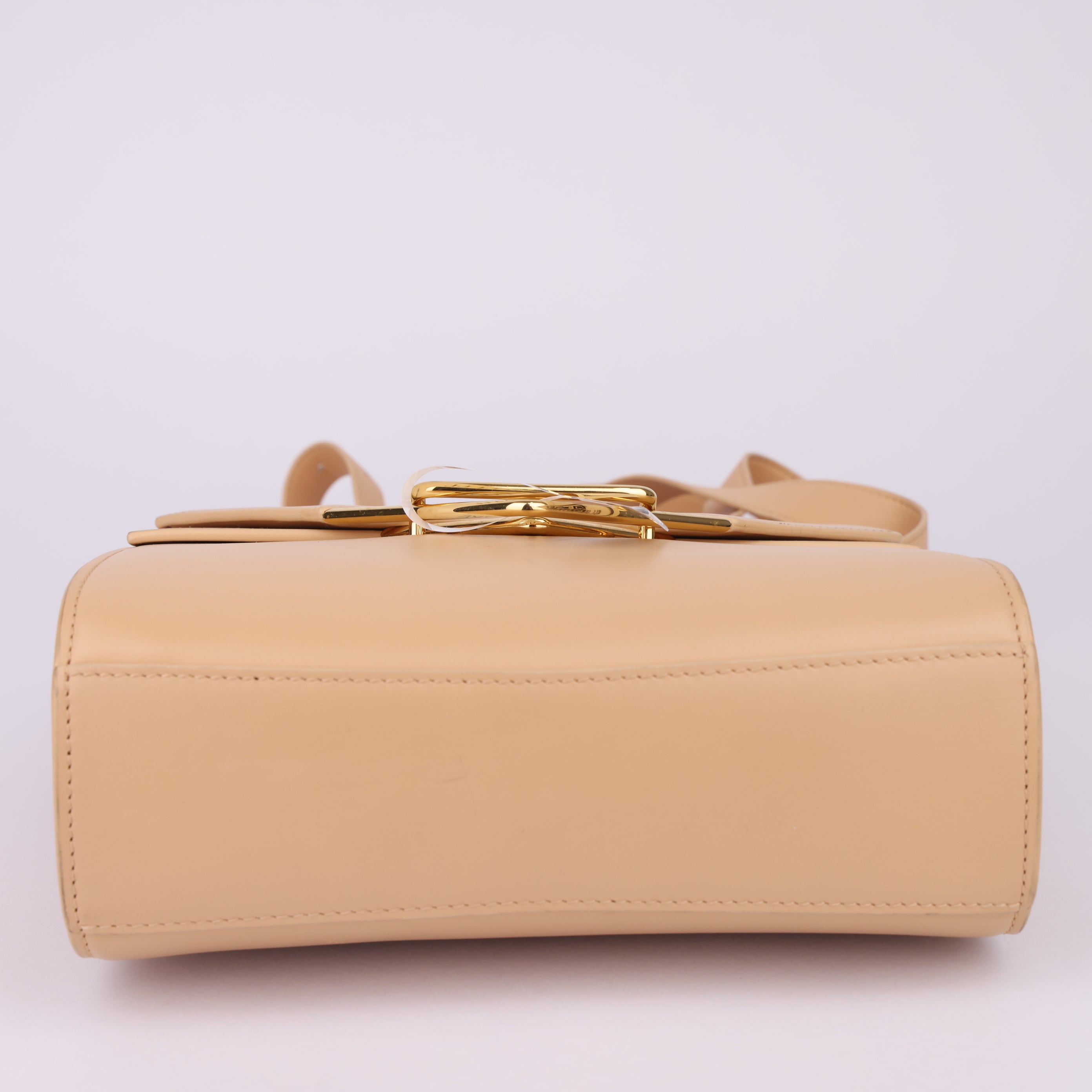 J1453 Bottega Veneta The Clip Shoulder Bag- Pre Owned