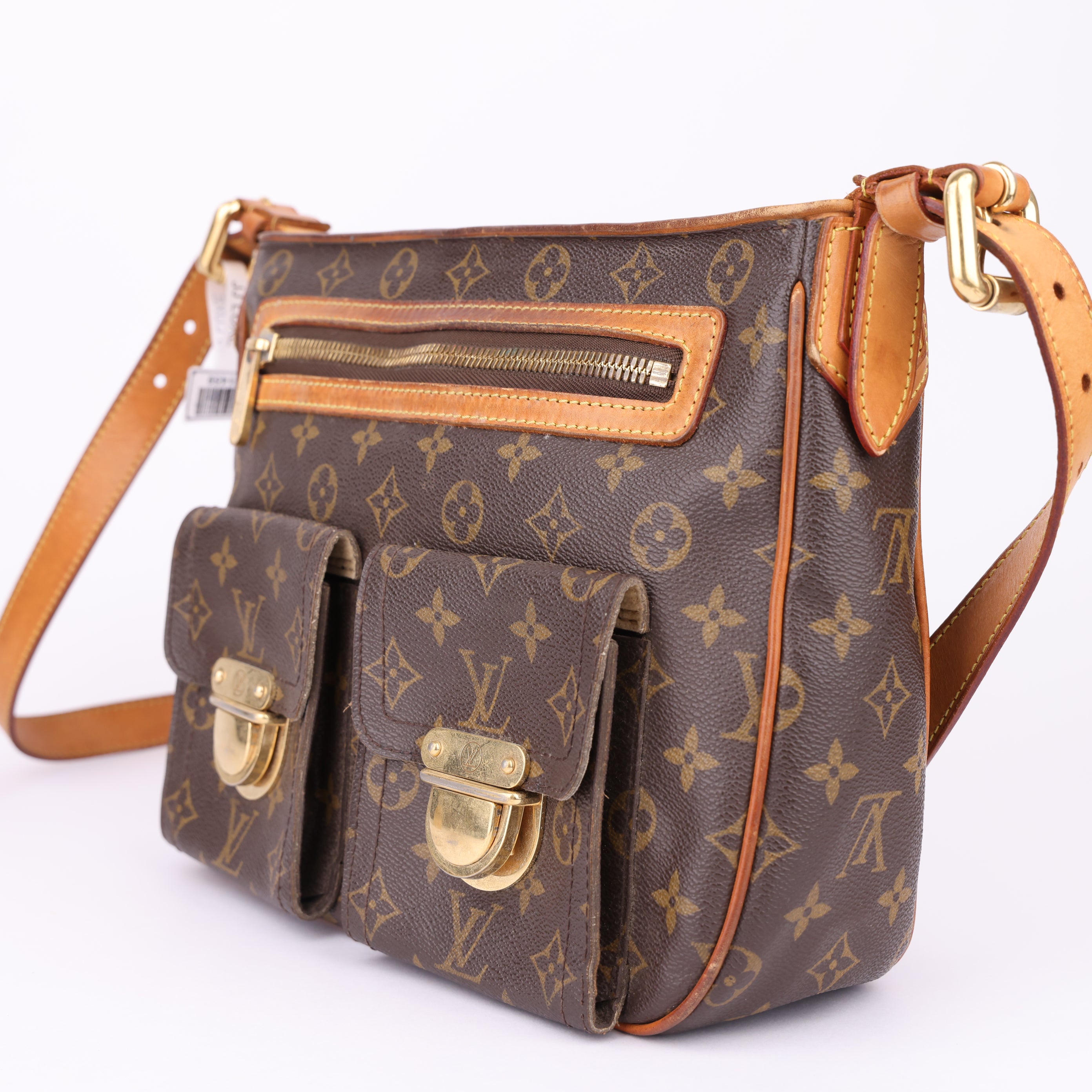 J1459 Louis Vuitton Monogram Canvas Hudson GM Bag- Pre Owned