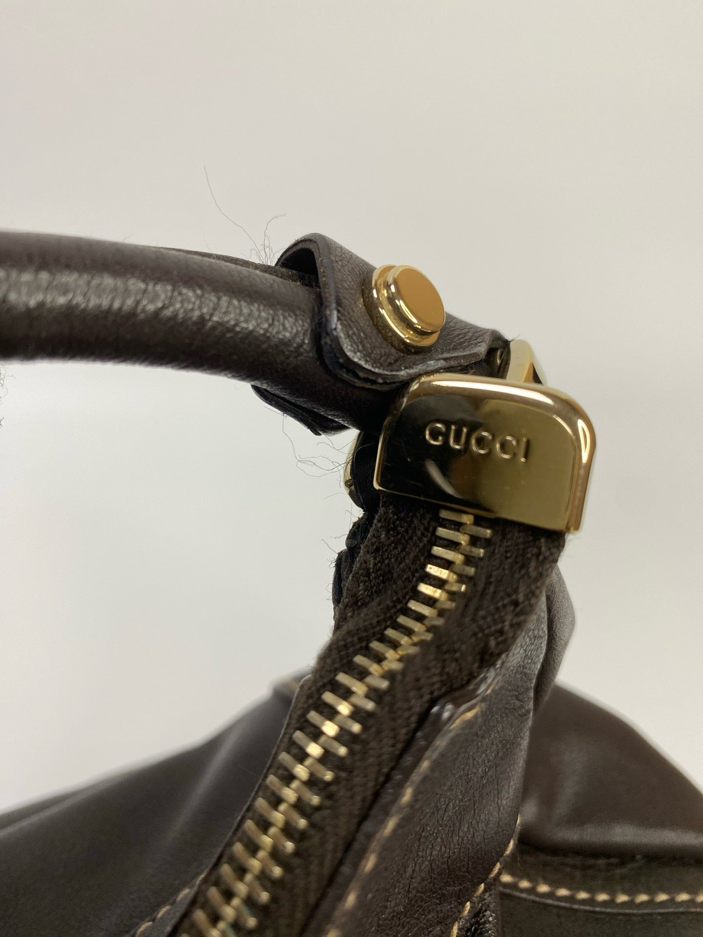 J2878 Gucci Shoulder Bag Abbey Leather dark Brown Shoulder Bag | Pre-Owned Dark Brown Leather