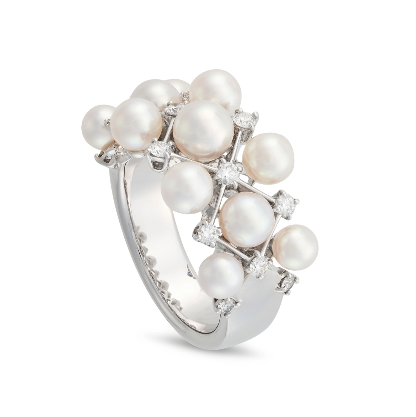 MIKIMOTO, A PEARL AND DIAMOND RING