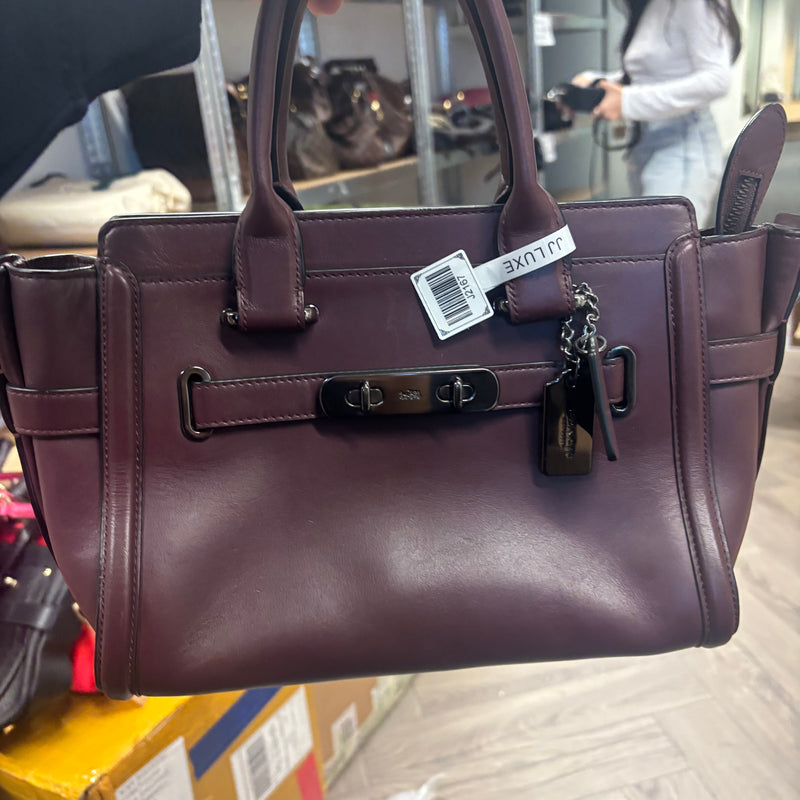 J2167# Shoulder bag Coach plum