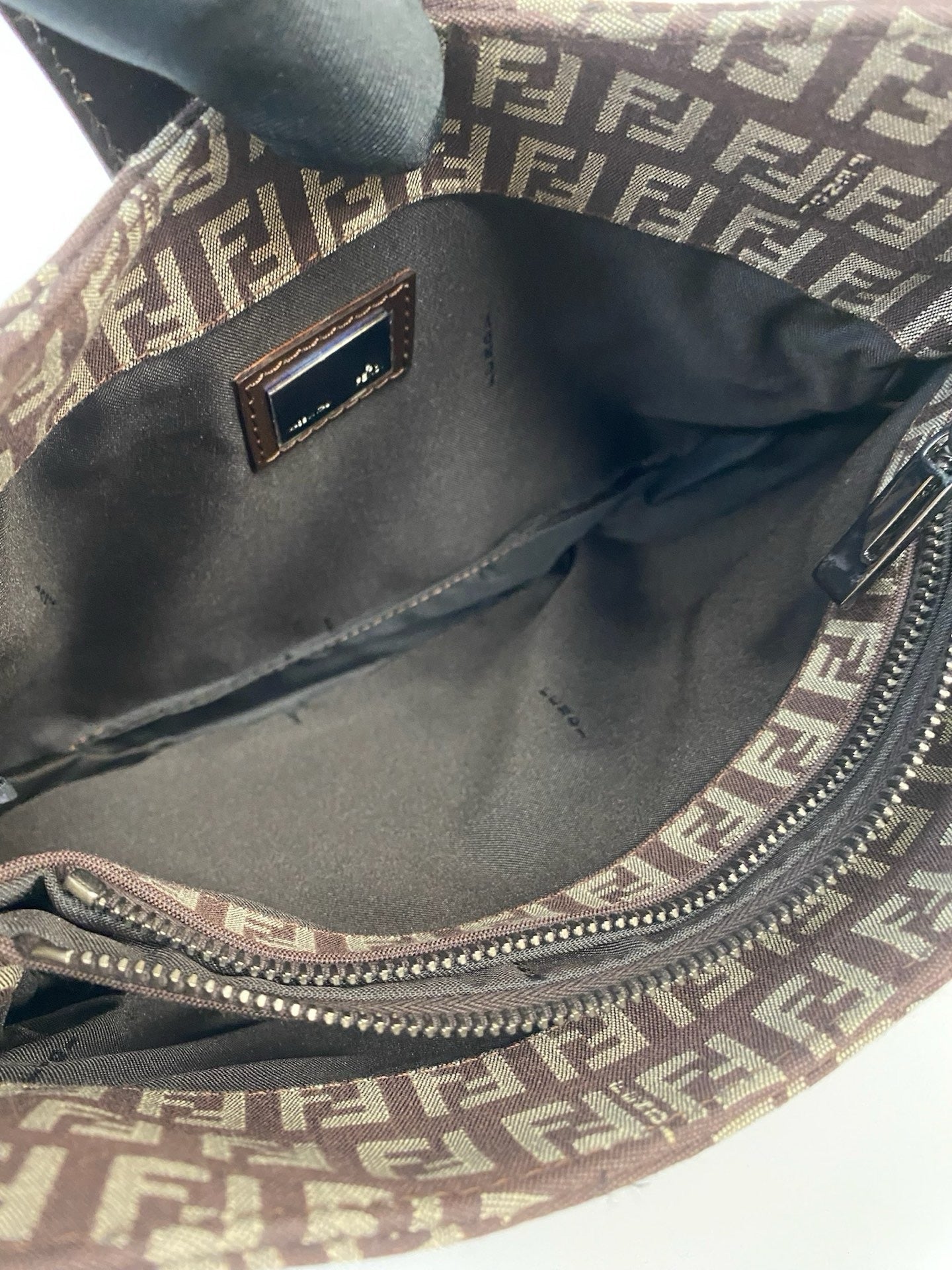 J2962 Fendi Shoulder Bag Zuccino Canvas Crossisant Hobo Baguette | Pre-Owned Brown Zuccino Canvas