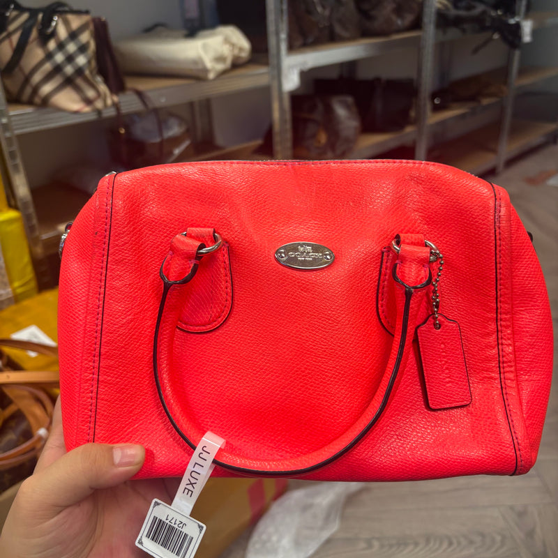 J2171# Shoulder bag Coach red