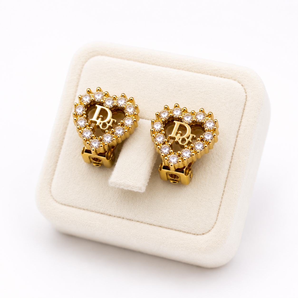 Christian Dior Heart Rhinestone Clip Earrings J3082 | Pre-Owned Good Gold-Tone Metal & Rhinestone