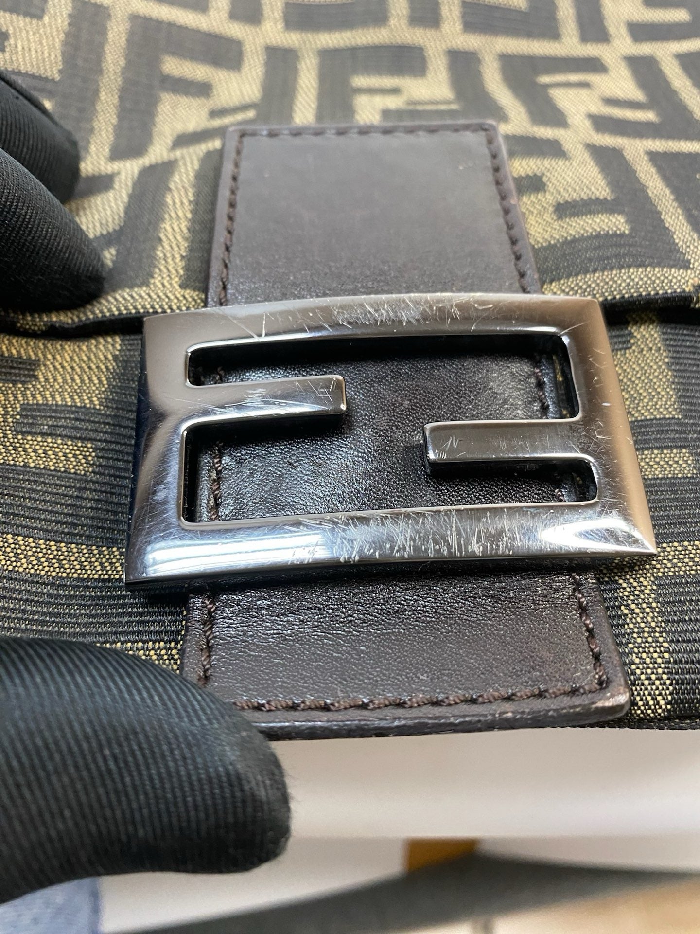 J2966 Fendi Shoulder Bag Brown Zucca Canvas Mama Baguette bag Handbag | Pre-Owned Brown Zucca Canvas