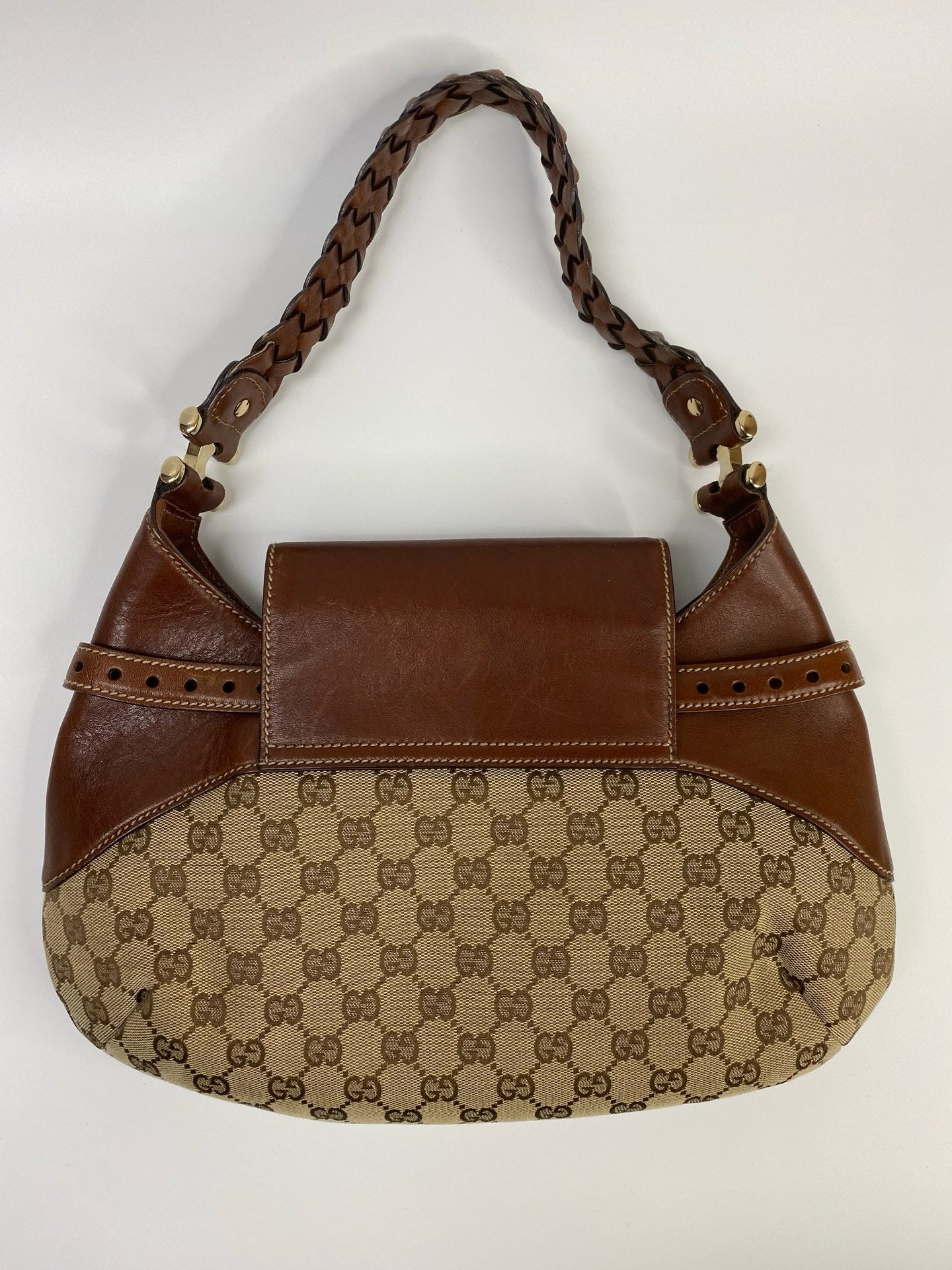 J2860 Gucci Shoulder Bag Beige/Brown GG Canvas Horsebit Shoulder Bag | Pre-Owned Beige / Brown Canvas GG Monogram