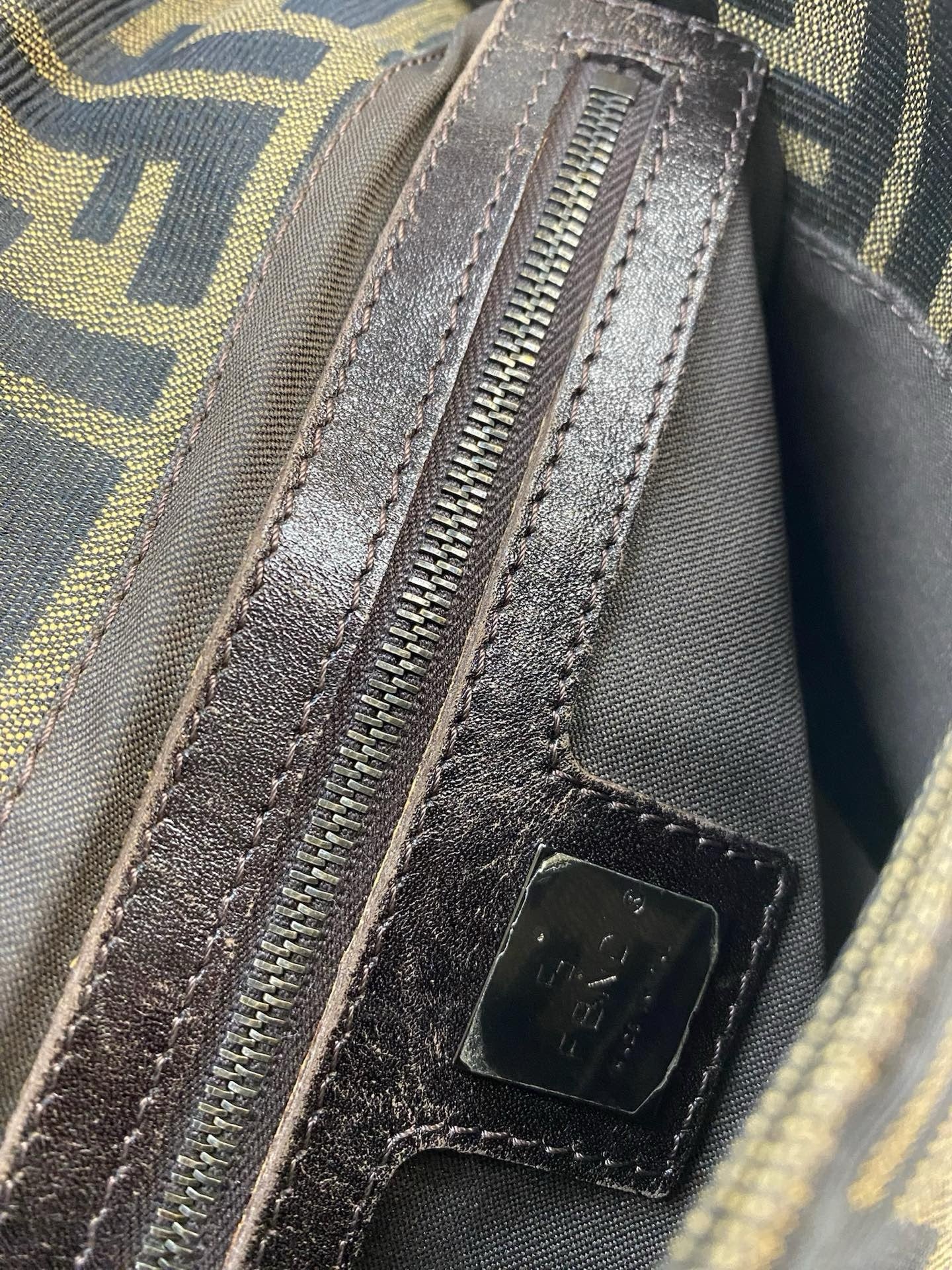 J2966 Fendi Shoulder Bag Brown Zucca Canvas Mama Baguette bag Handbag | Pre-Owned Brown Zucca Canvas