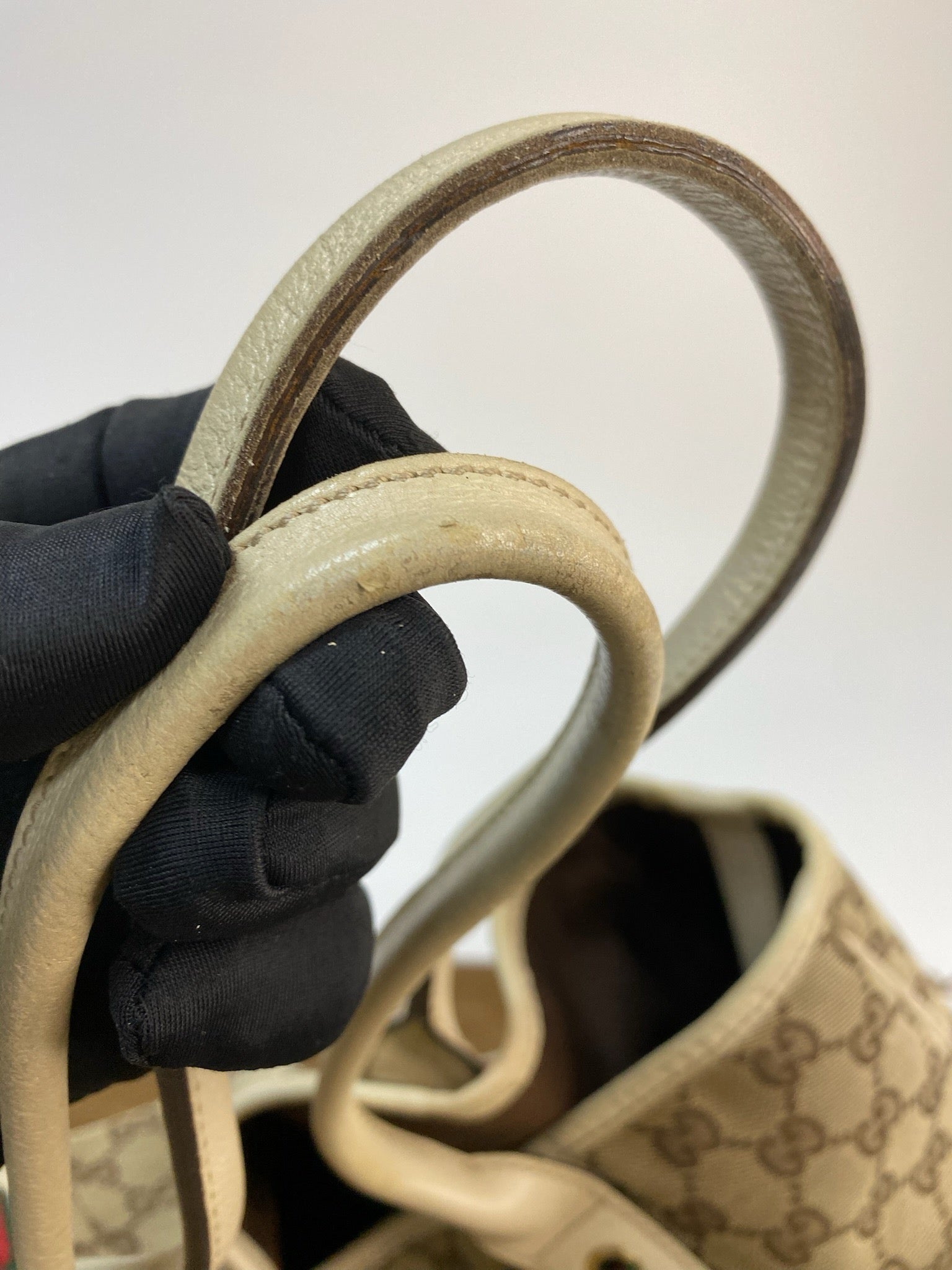 J2867 Gucci Tote Bag GG Canvas Princy Tote Bag with Ribbon | Pre-Owned Canvas GG Monogram