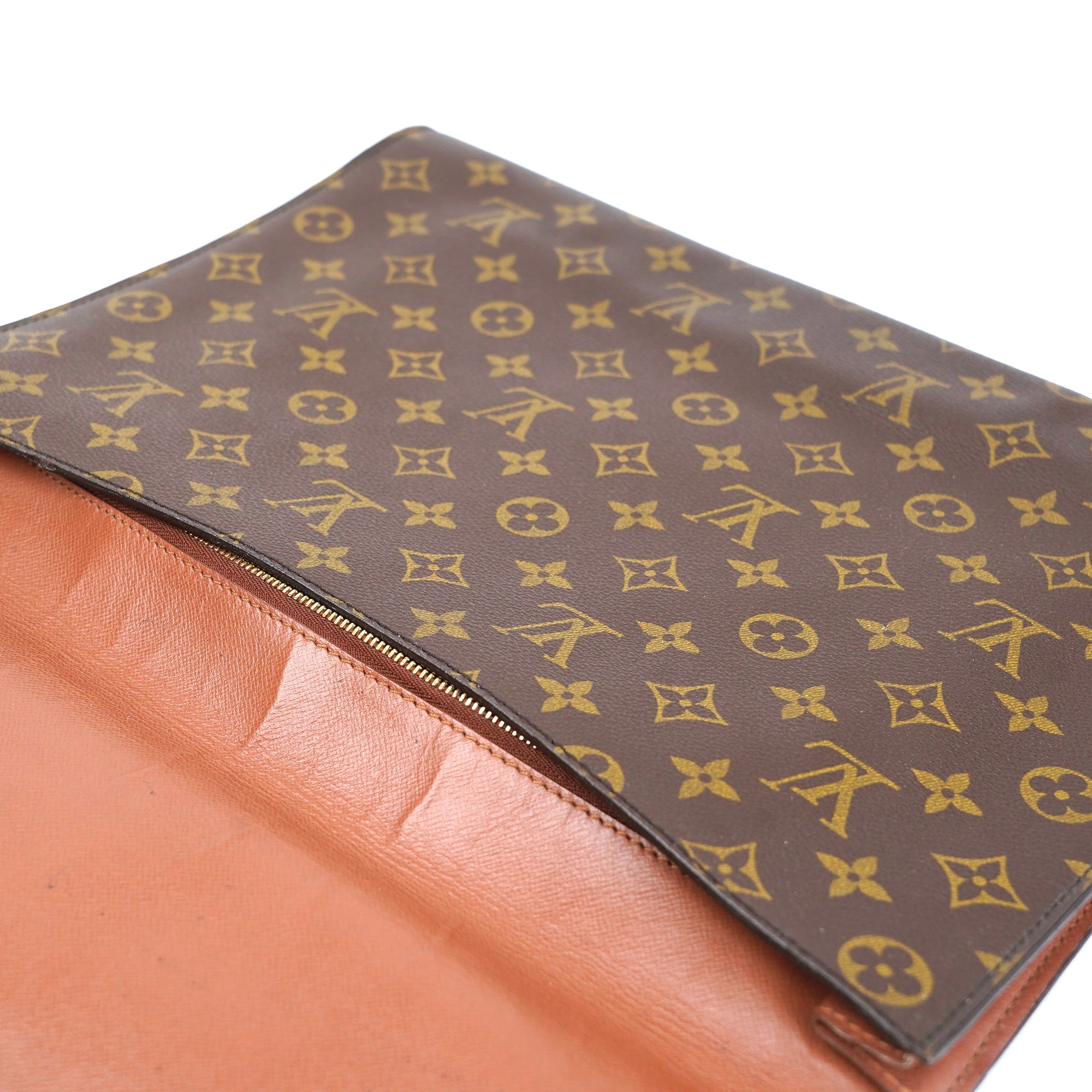 J1391 LOUIS VUITTON Porto Envelope Monogram Clutch Bag- Pre Owned