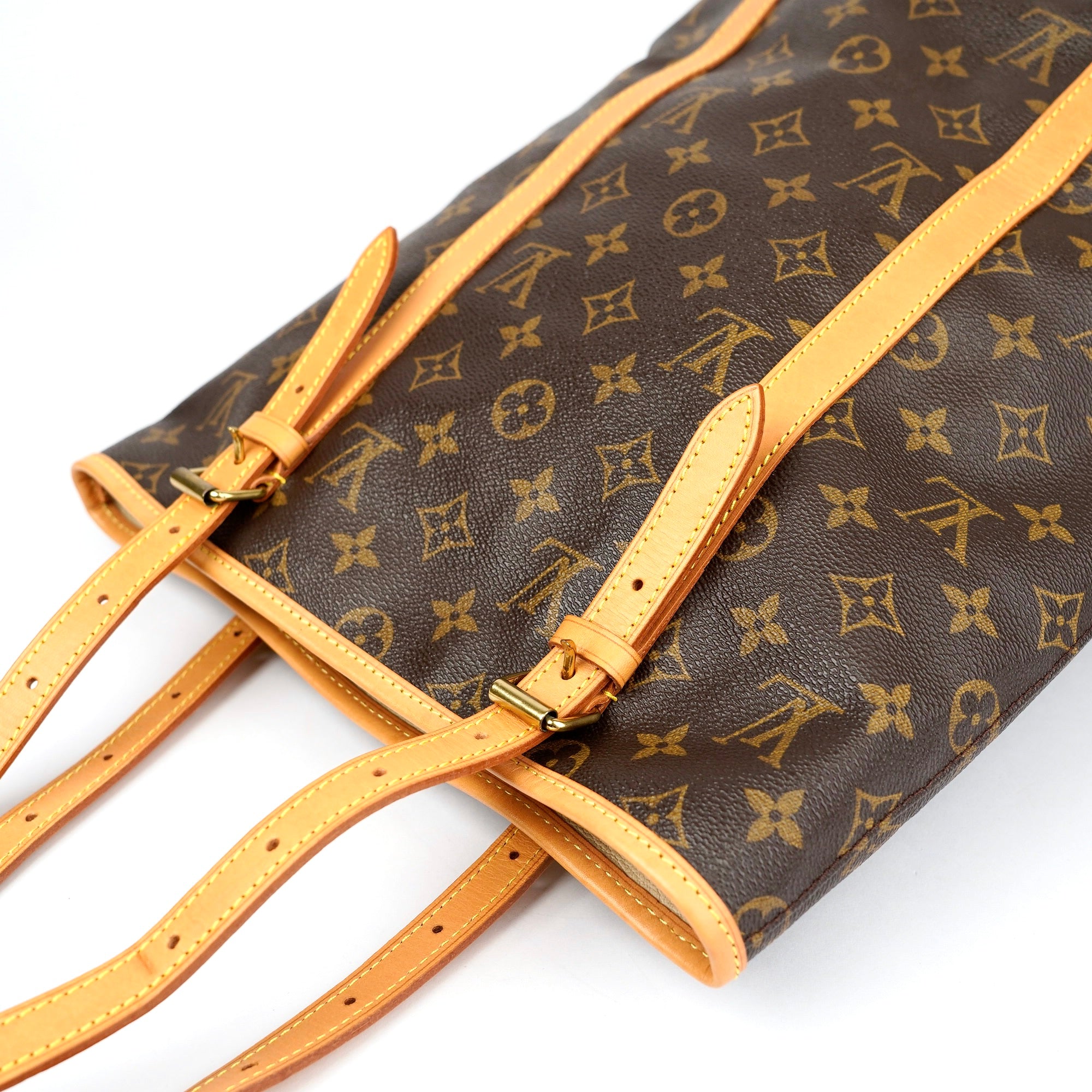 J1387 Louis Vuitton Monogram Bucket Bag- Pre Owned